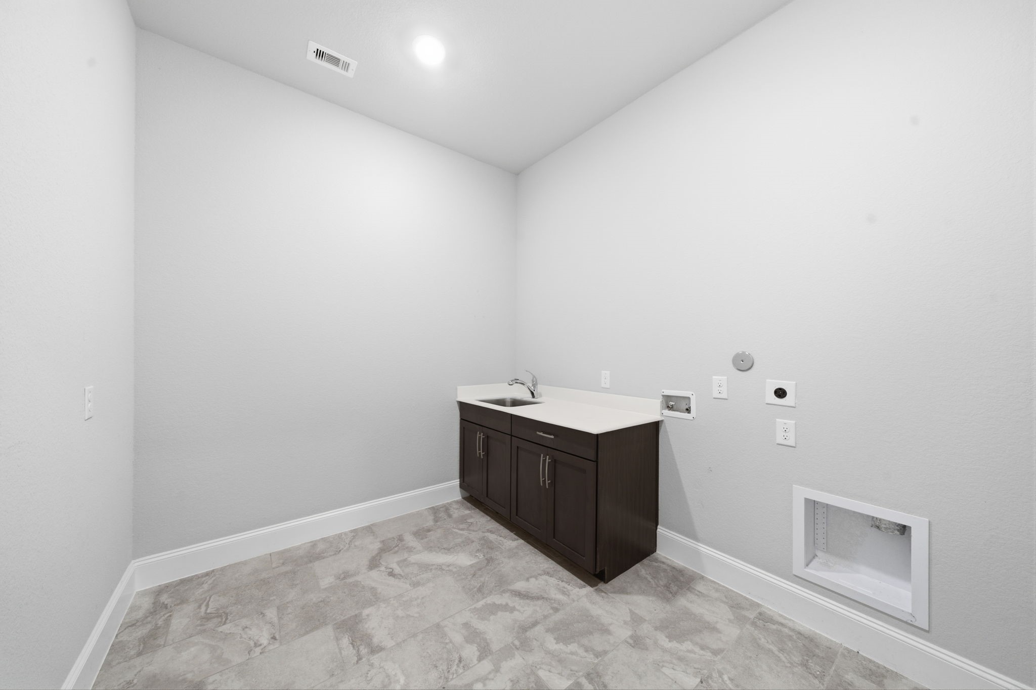 4227 Martin Ridge Drive Property Photo 23
