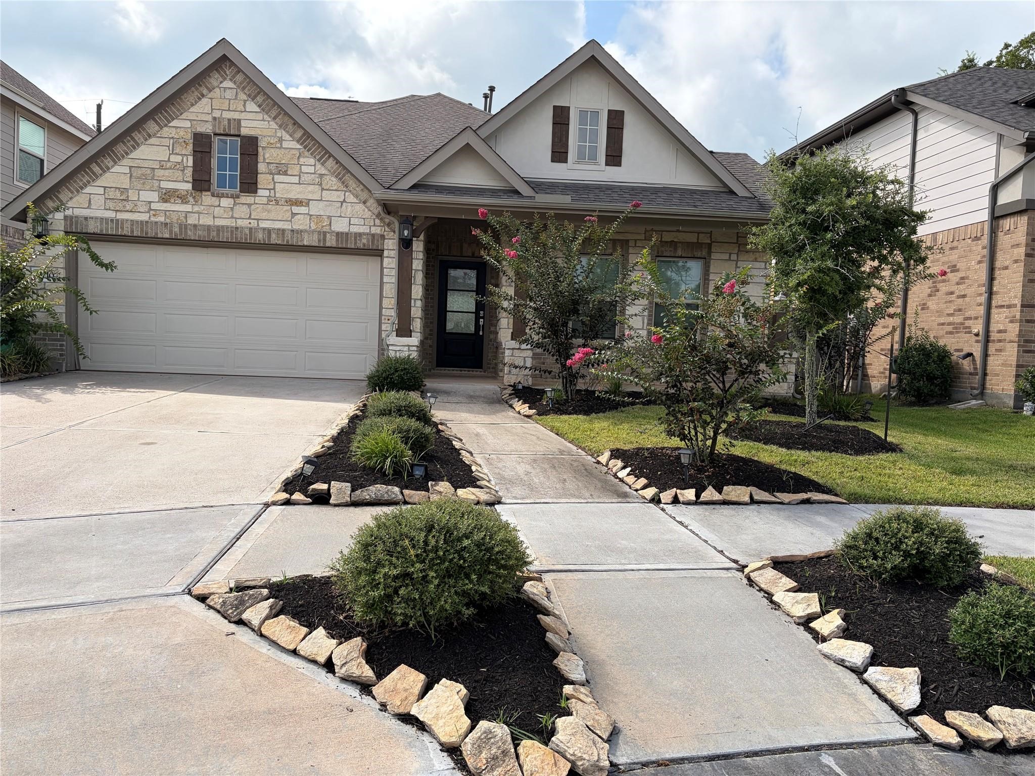 8710 Morning Glow Drive Property Photo 1