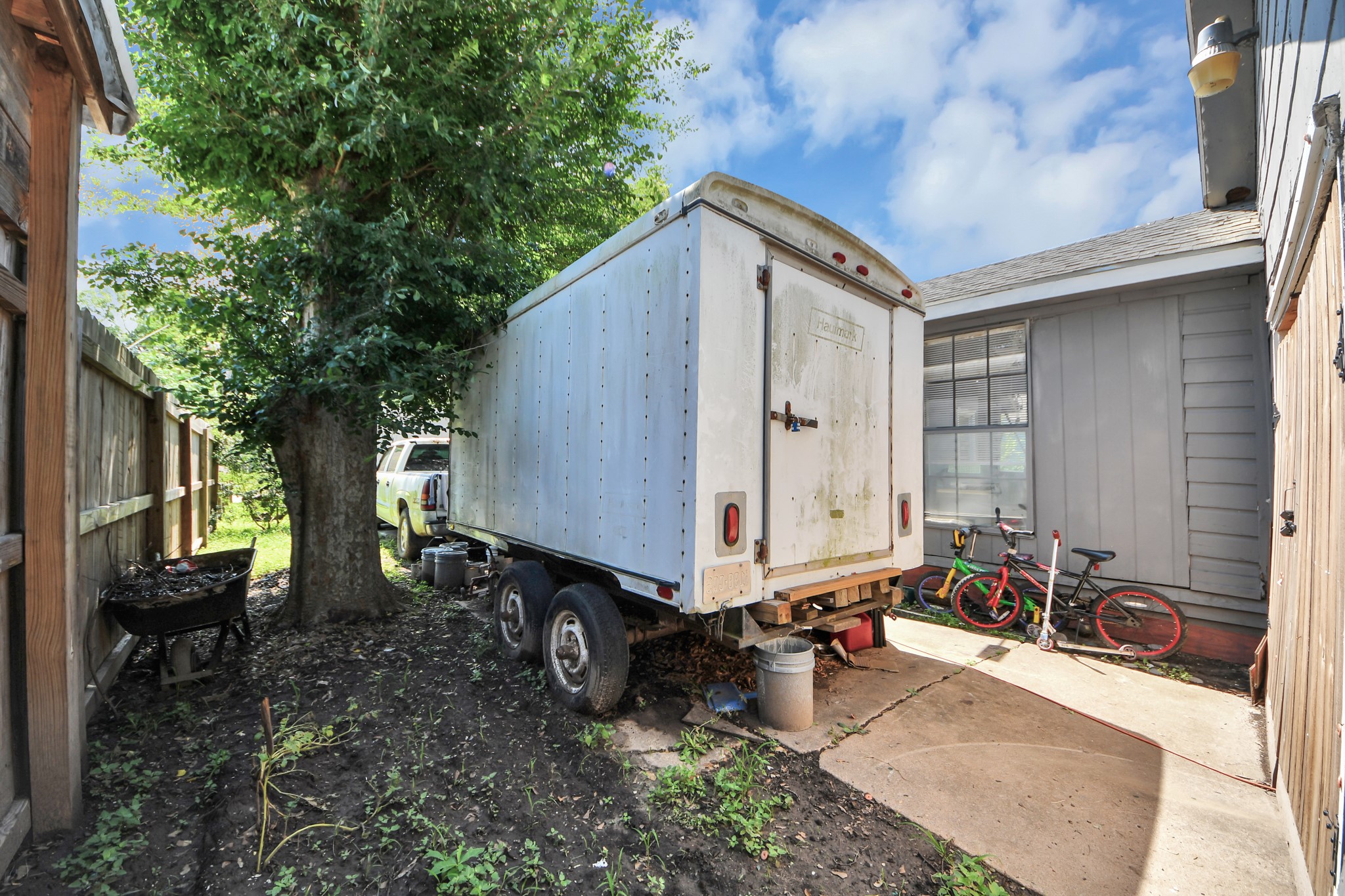 1806 Miami Road Property Photo 25
