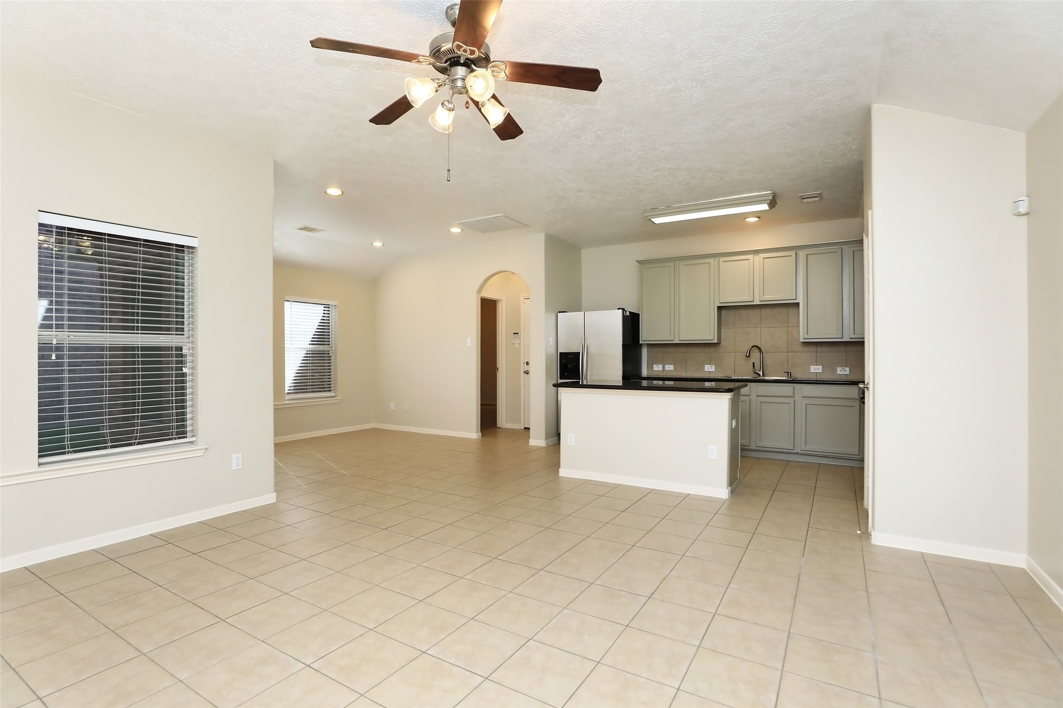 8231 Gran Villa Drive Property Photo 8