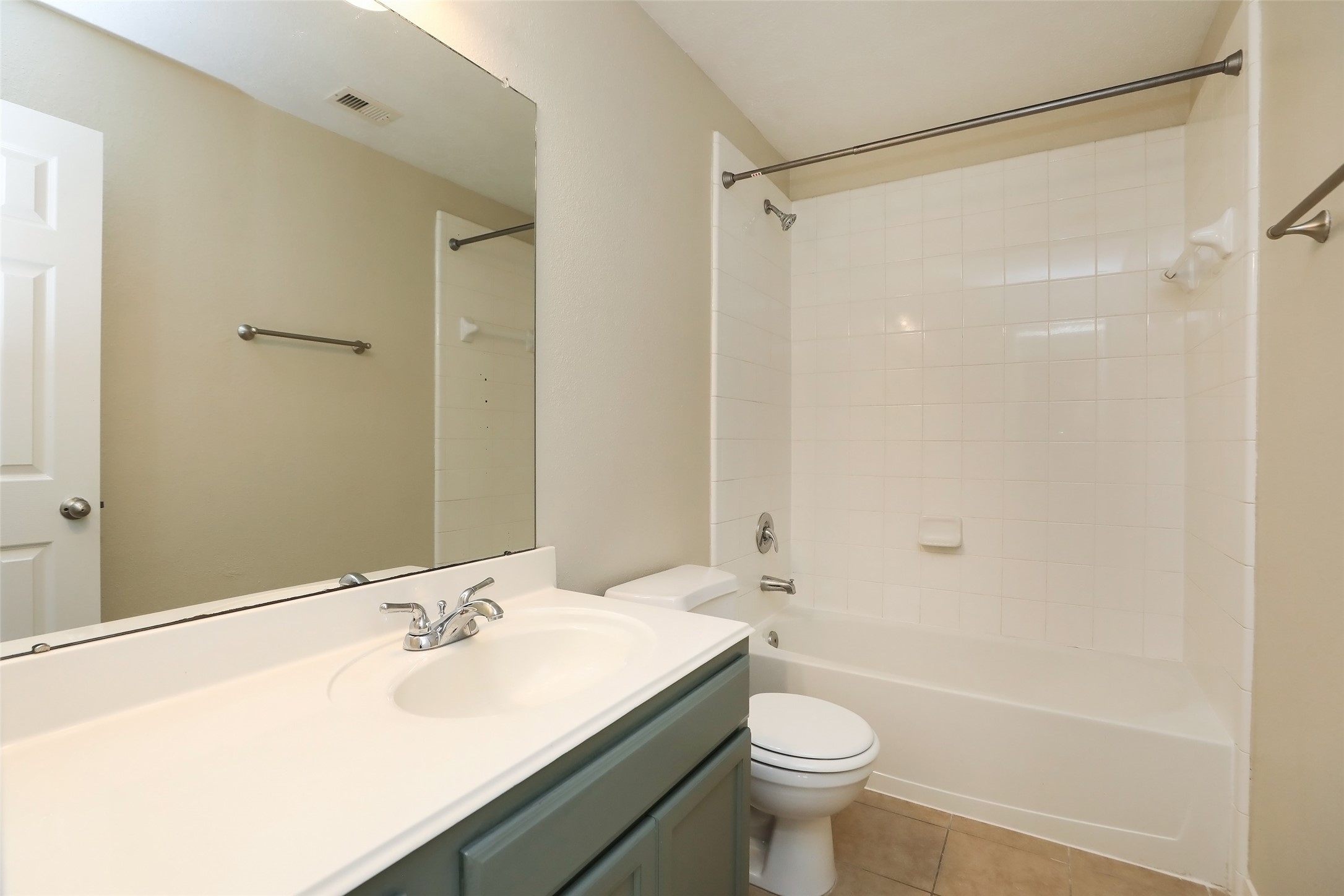 8231 Gran Villa Drive Property Photo 22