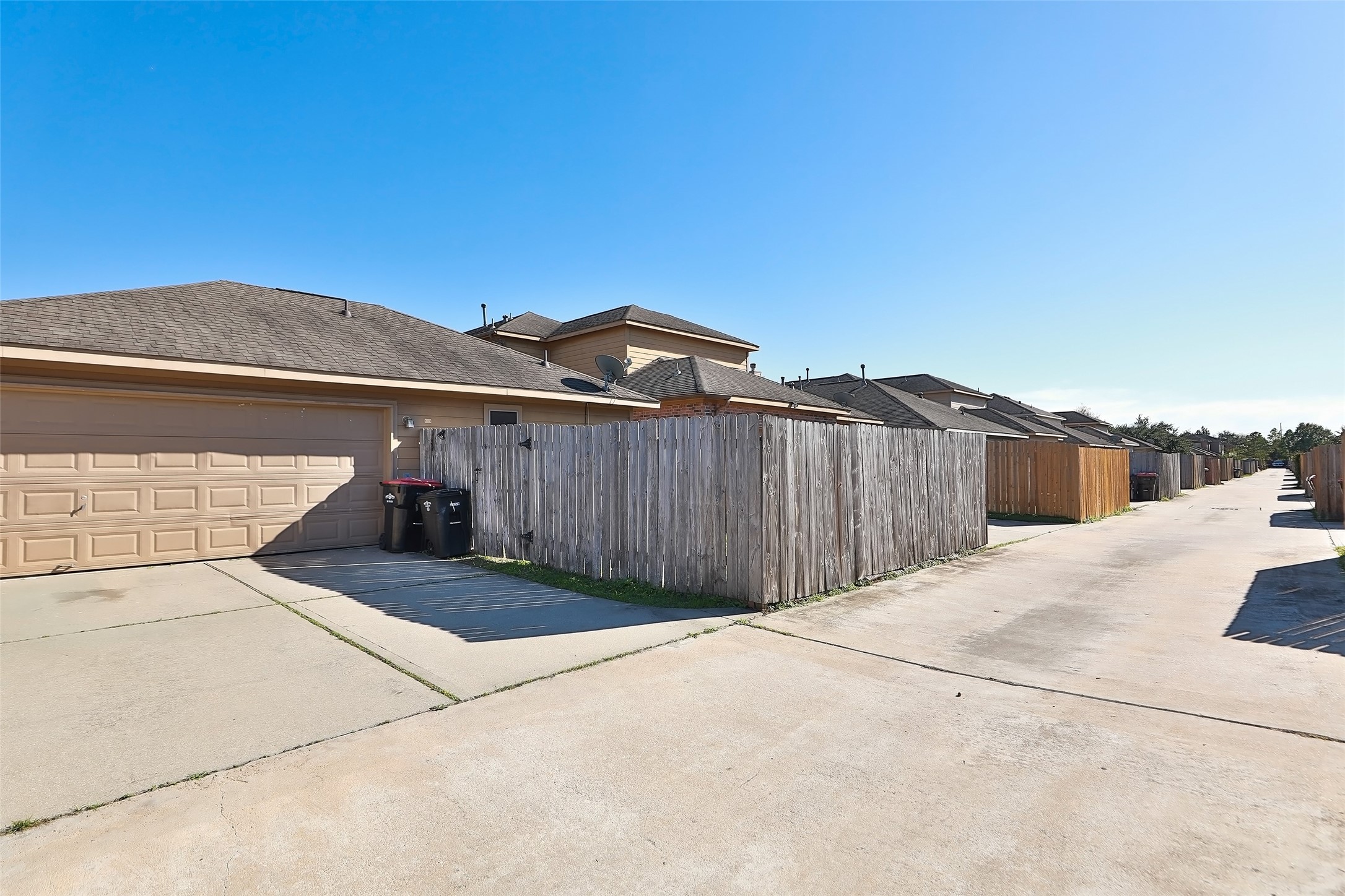 8231 Gran Villa Drive Property Photo 29