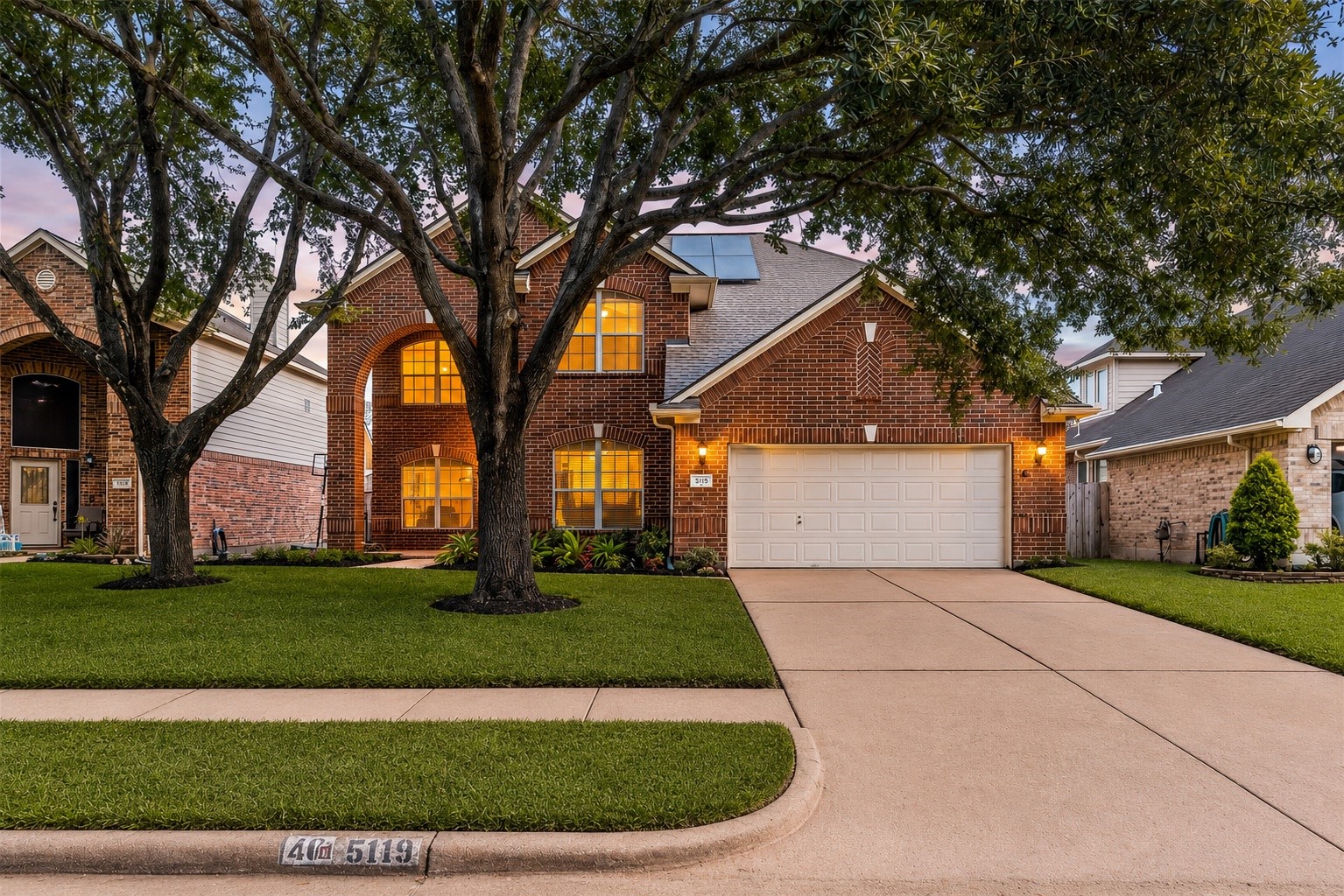 5119 Silver Oak Drive Property Photo 1