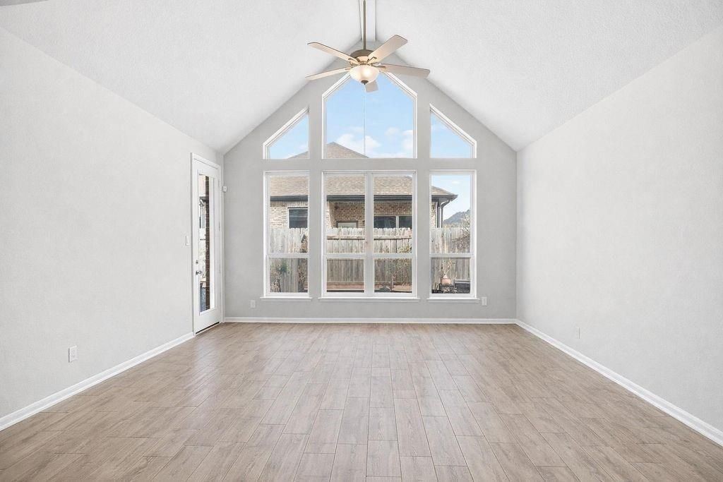 6002 Rivercane Way Property Photo 6