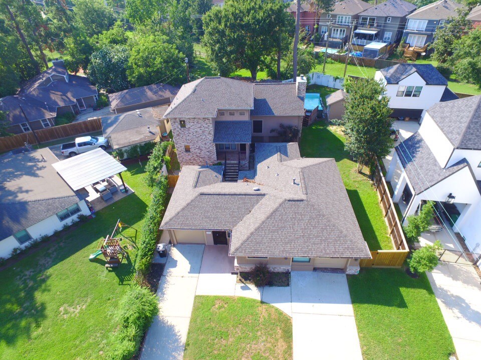 1135 Wynnwood Lane Property Photo