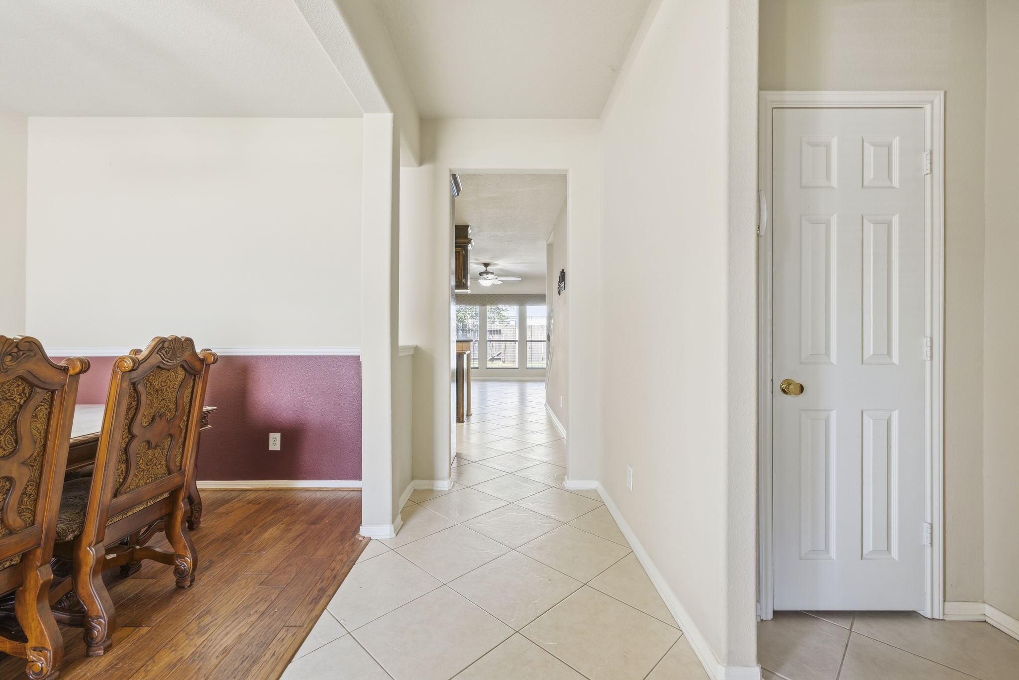 22519 Spring Crossing Drive Property Photo 6