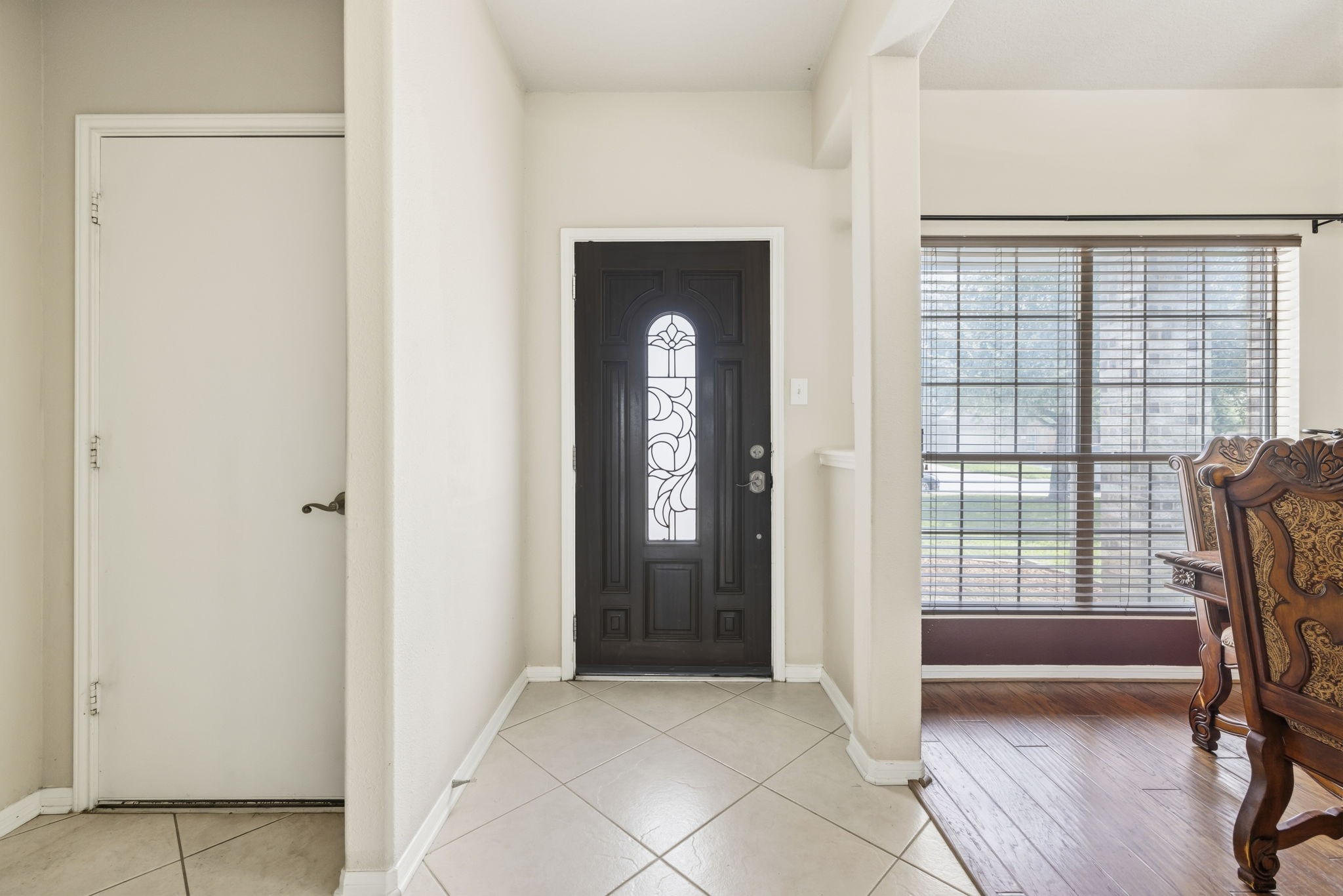 22519 Spring Crossing Drive Property Photo 7