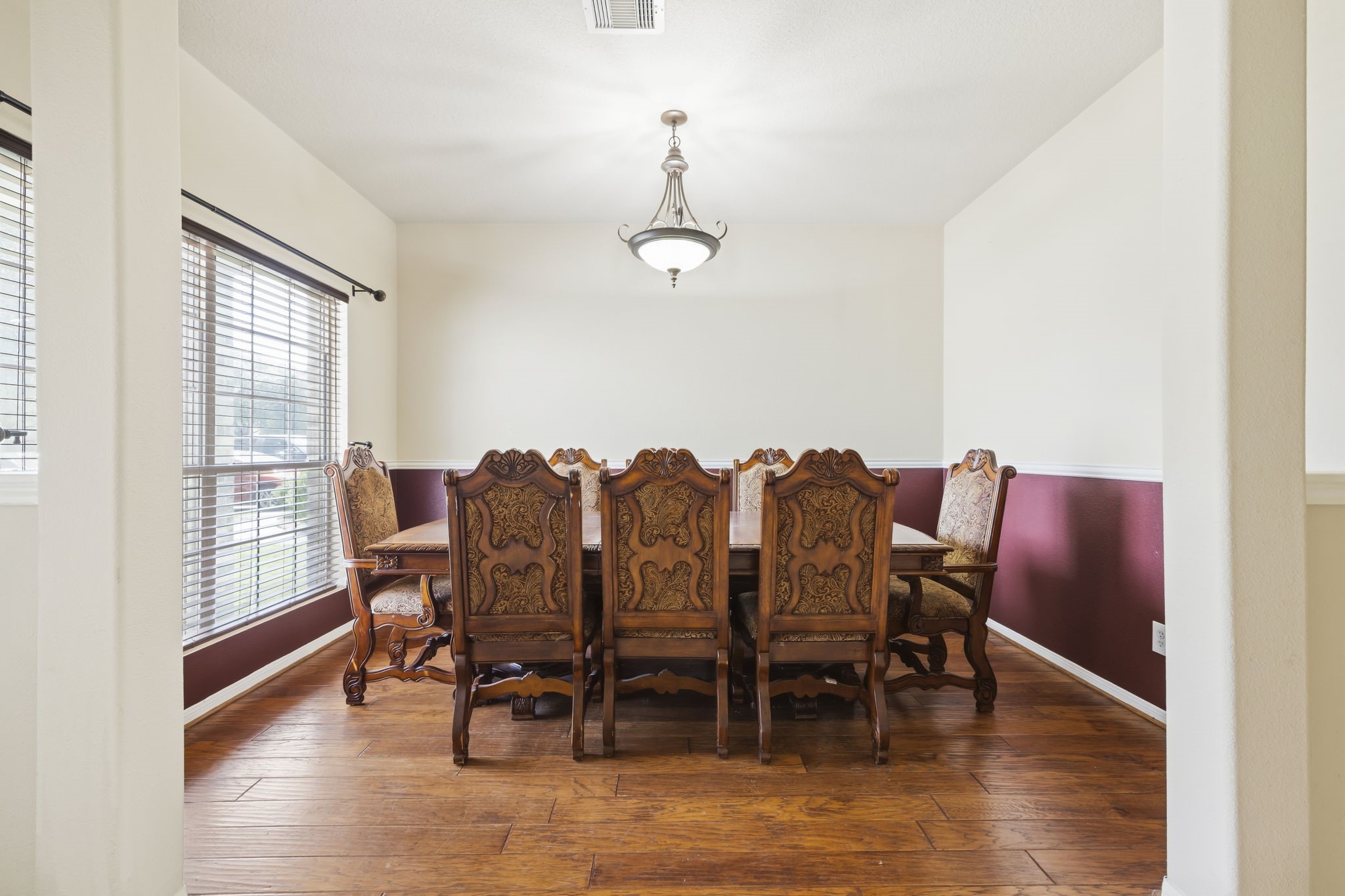 22519 Spring Crossing Drive Property Photo 8