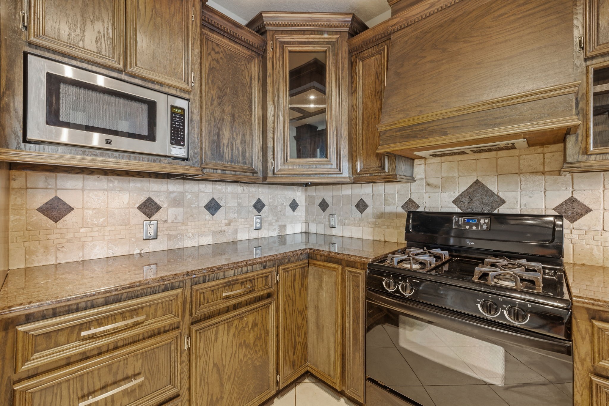 22519 Spring Crossing Drive Property Photo 14