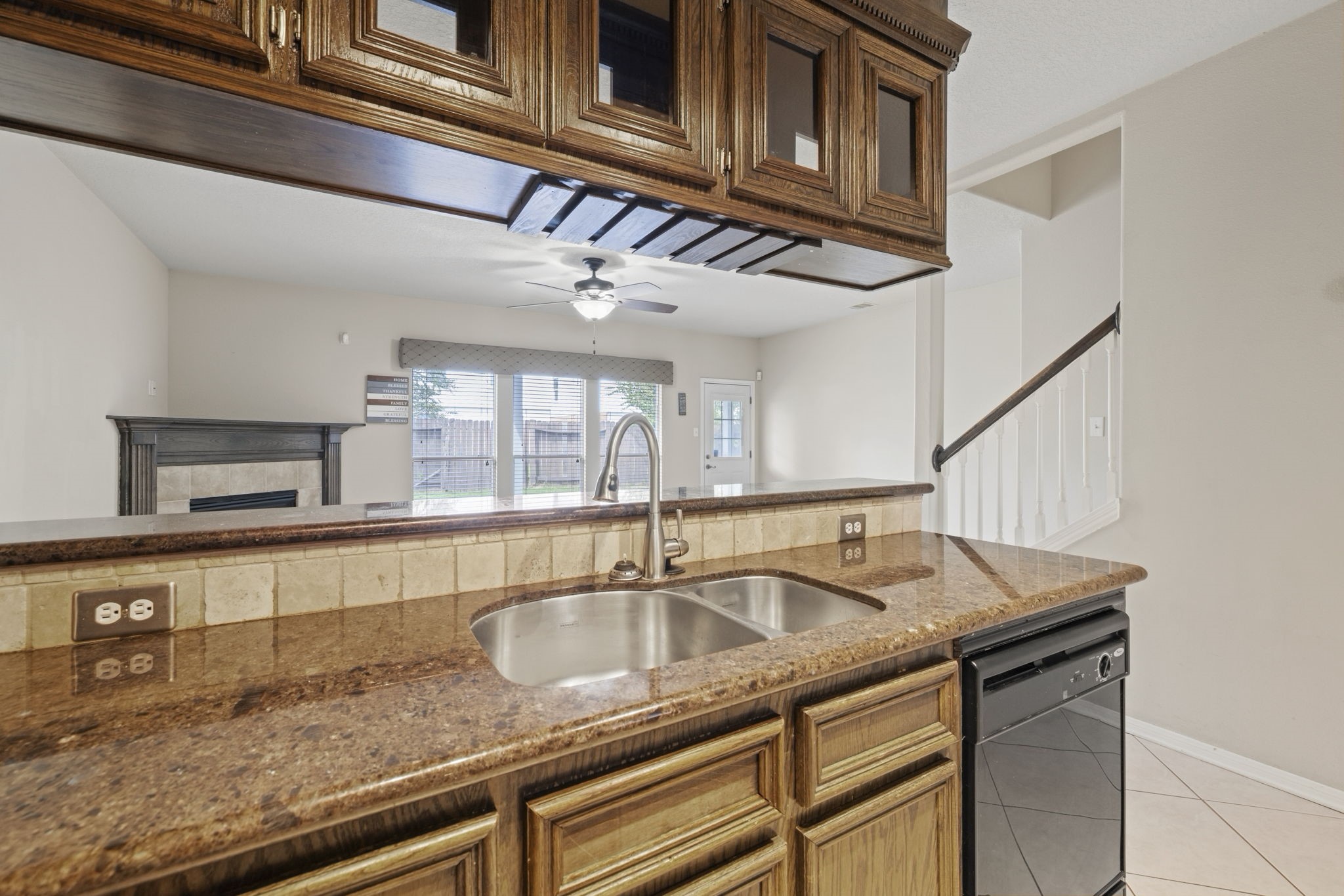 22519 Spring Crossing Drive Property Photo 15