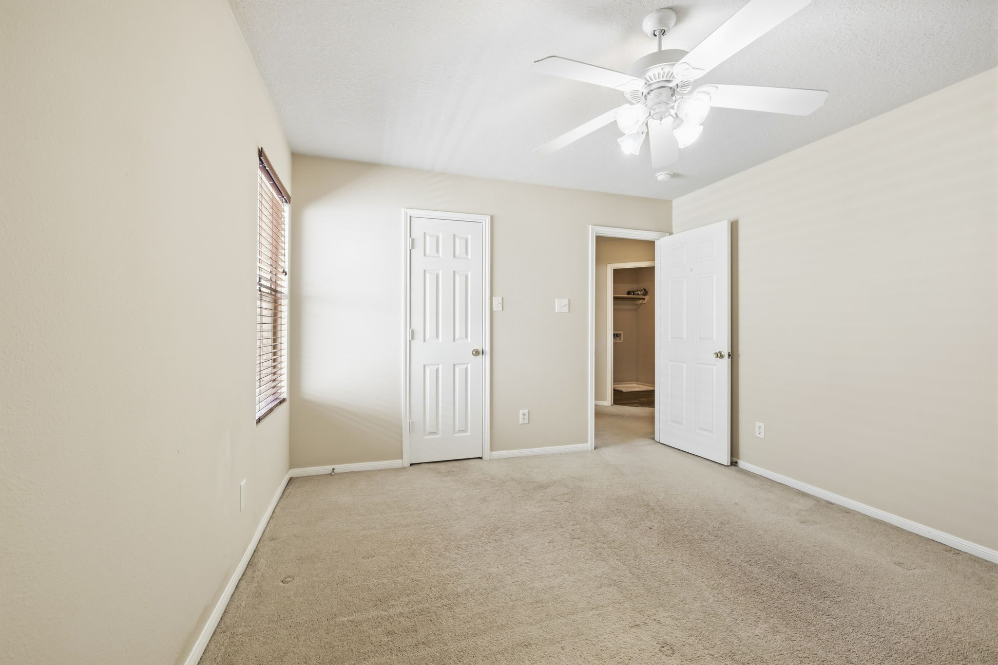 22519 Spring Crossing Drive Property Photo 35