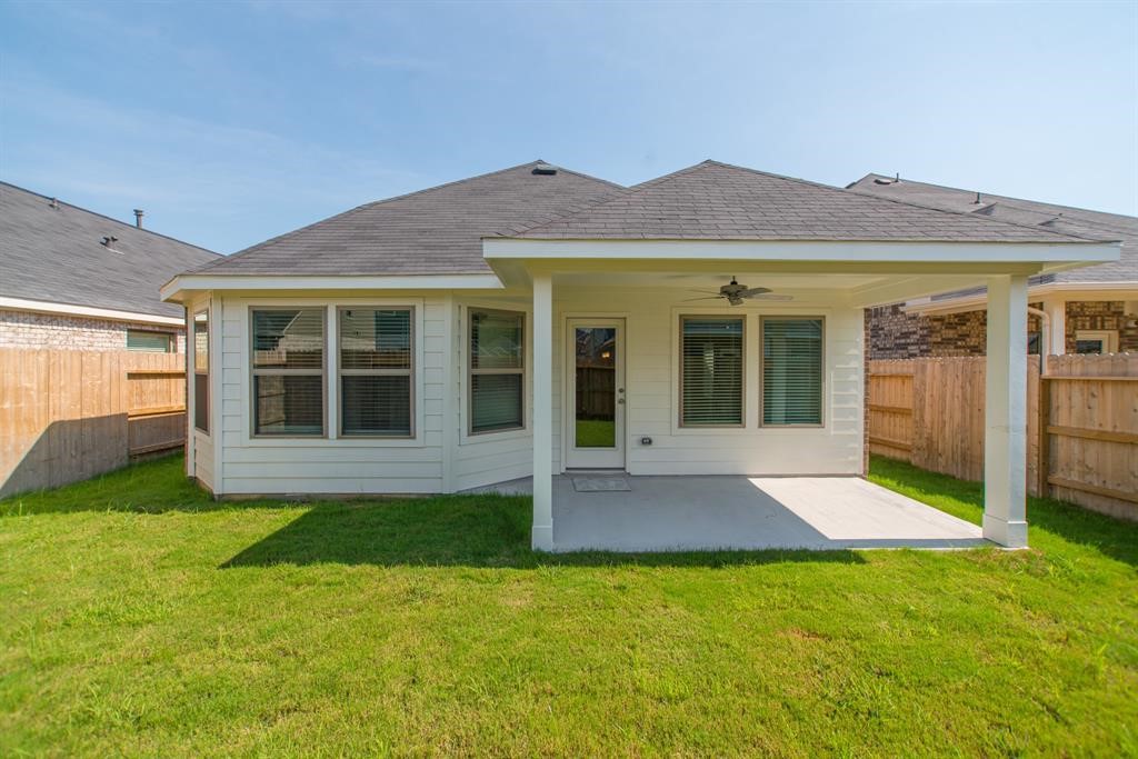 10626 Whitejacket Drive Property Photo 6