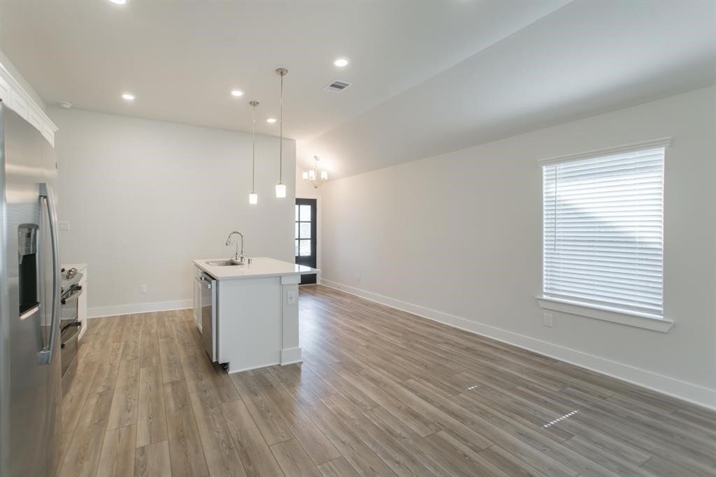 10626 Whitejacket Drive Property Photo 9
