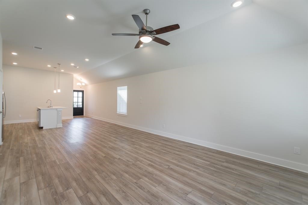 10626 Whitejacket Drive Property Photo 15