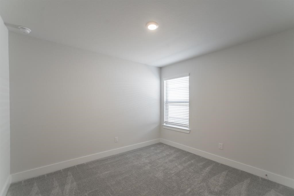 10626 Whitejacket Drive Property Photo 17