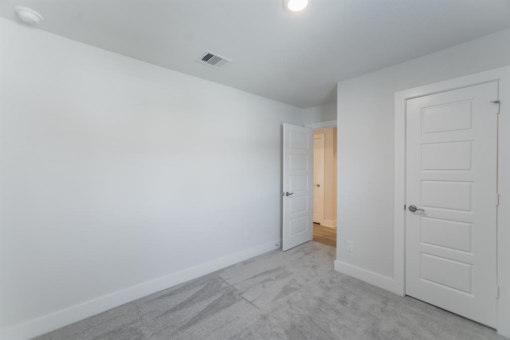 10626 Whitejacket Drive Property Photo 24