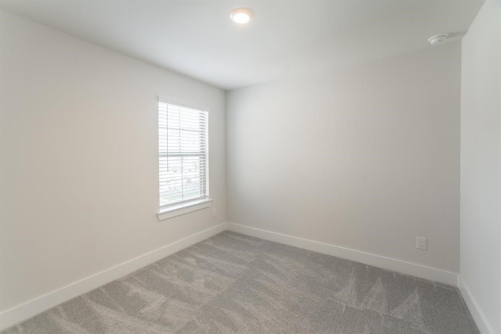 10626 Whitejacket Drive Property Photo 27