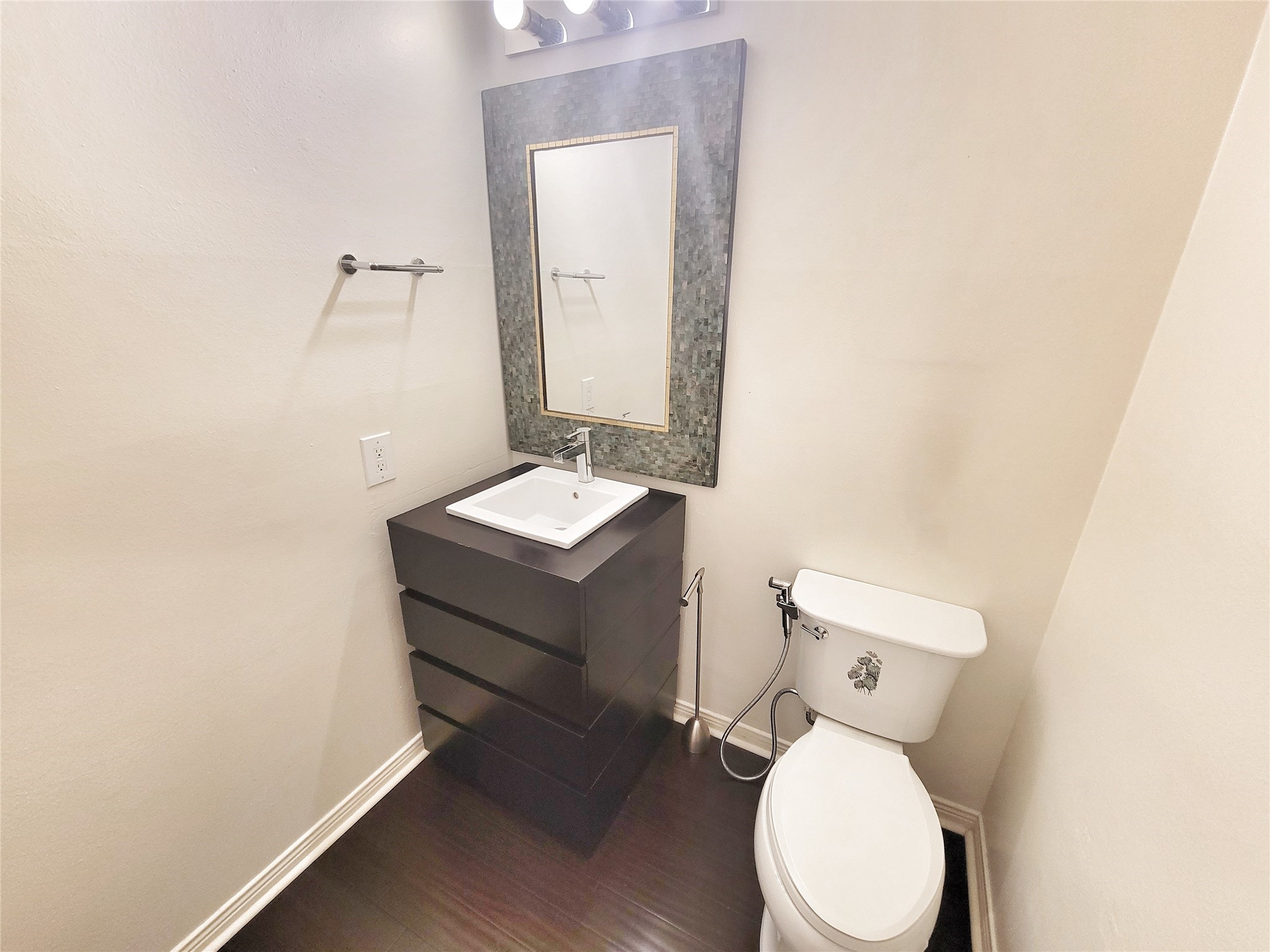 4004 Montrose Boulevard 17d Property Photo 6