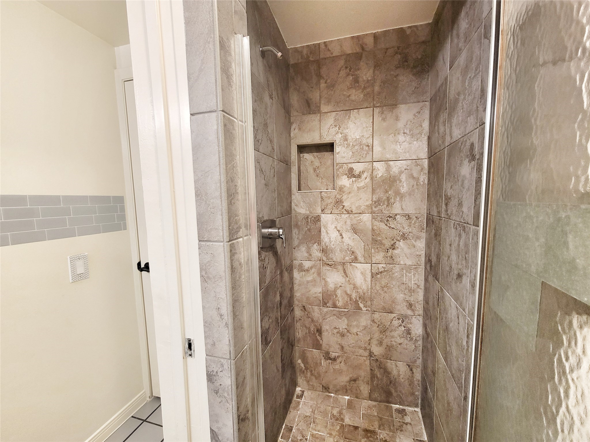 4004 Montrose Boulevard 17d Property Photo 13