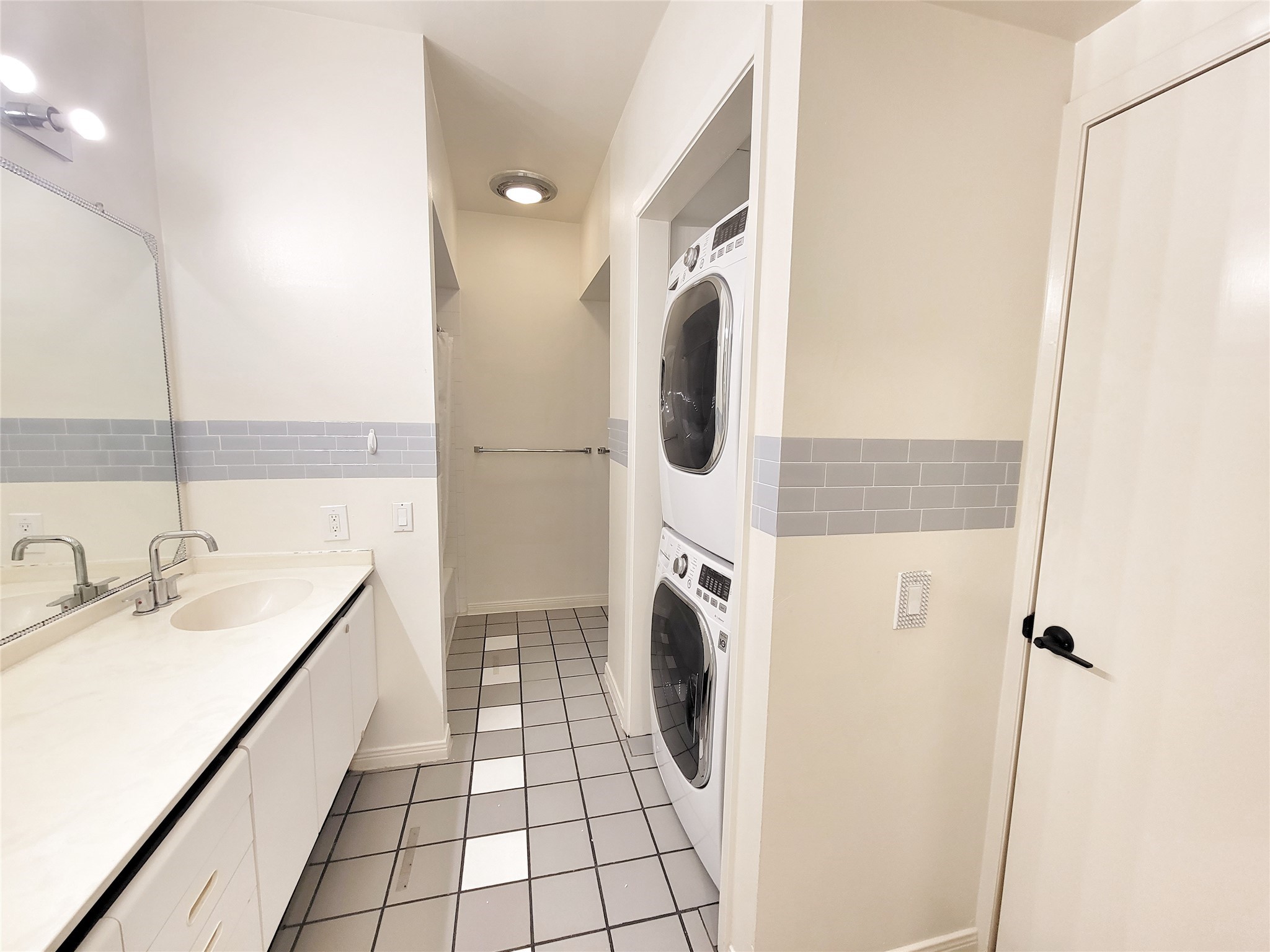 4004 Montrose Boulevard 17d Property Photo 14