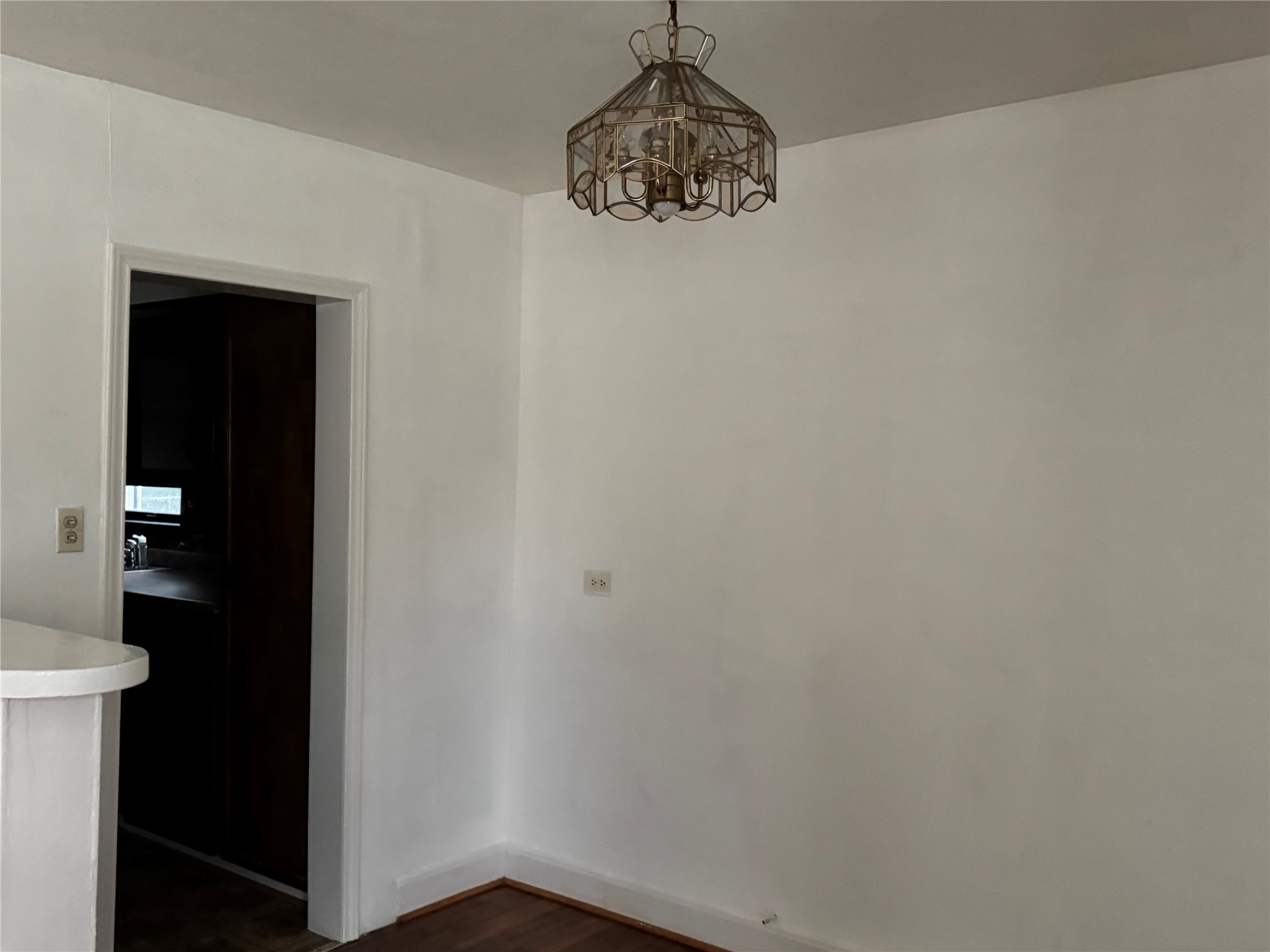 1614 W Sidnor Street Property Photo 4