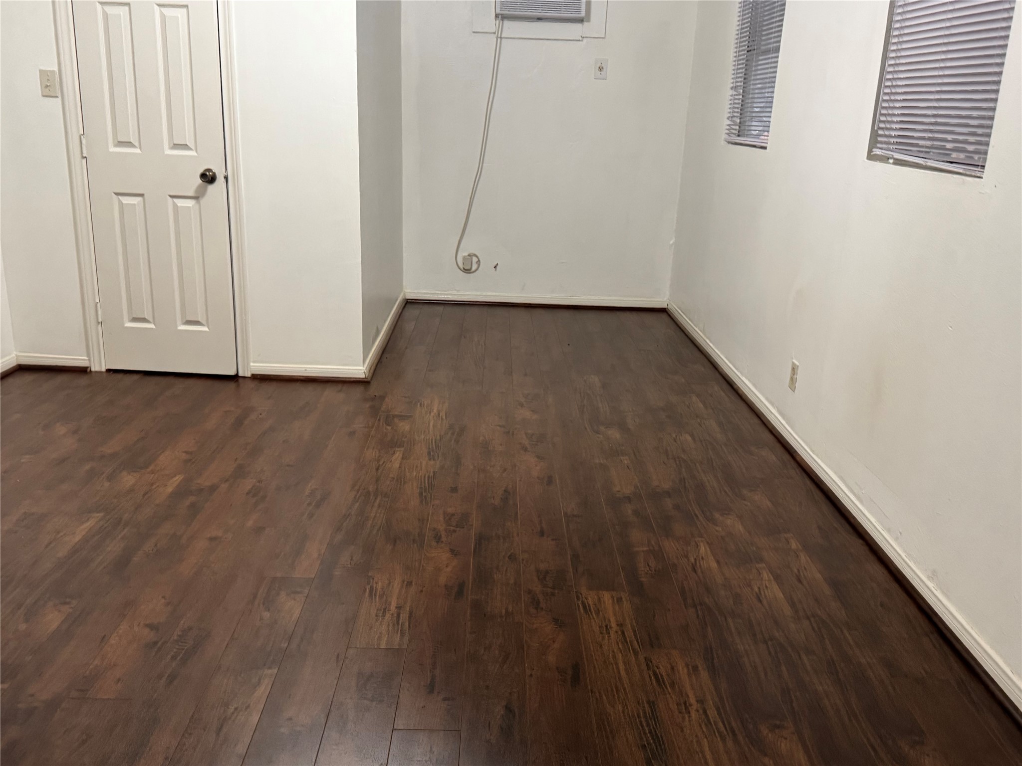 1614 W Sidnor Street Property Photo 8