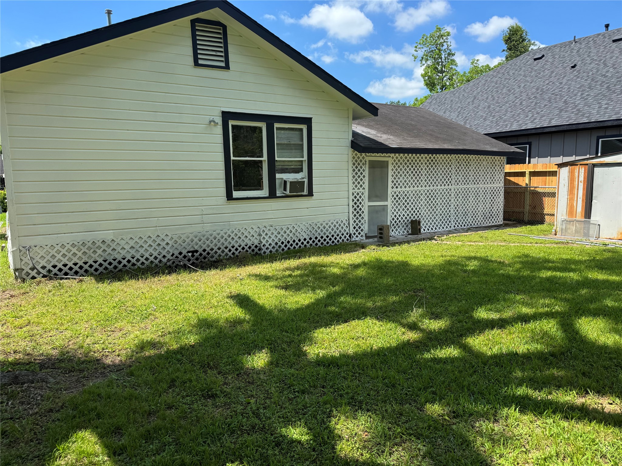 1614 W Sidnor Street Property Photo 11