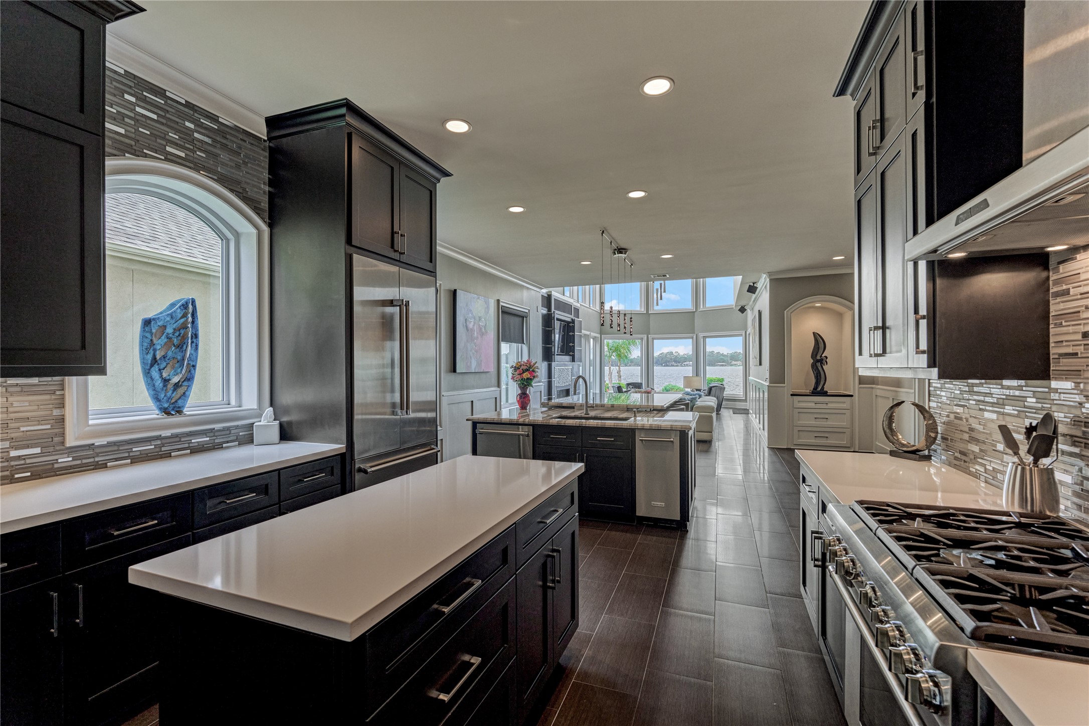9943 Pebble View Court Property Photo 18