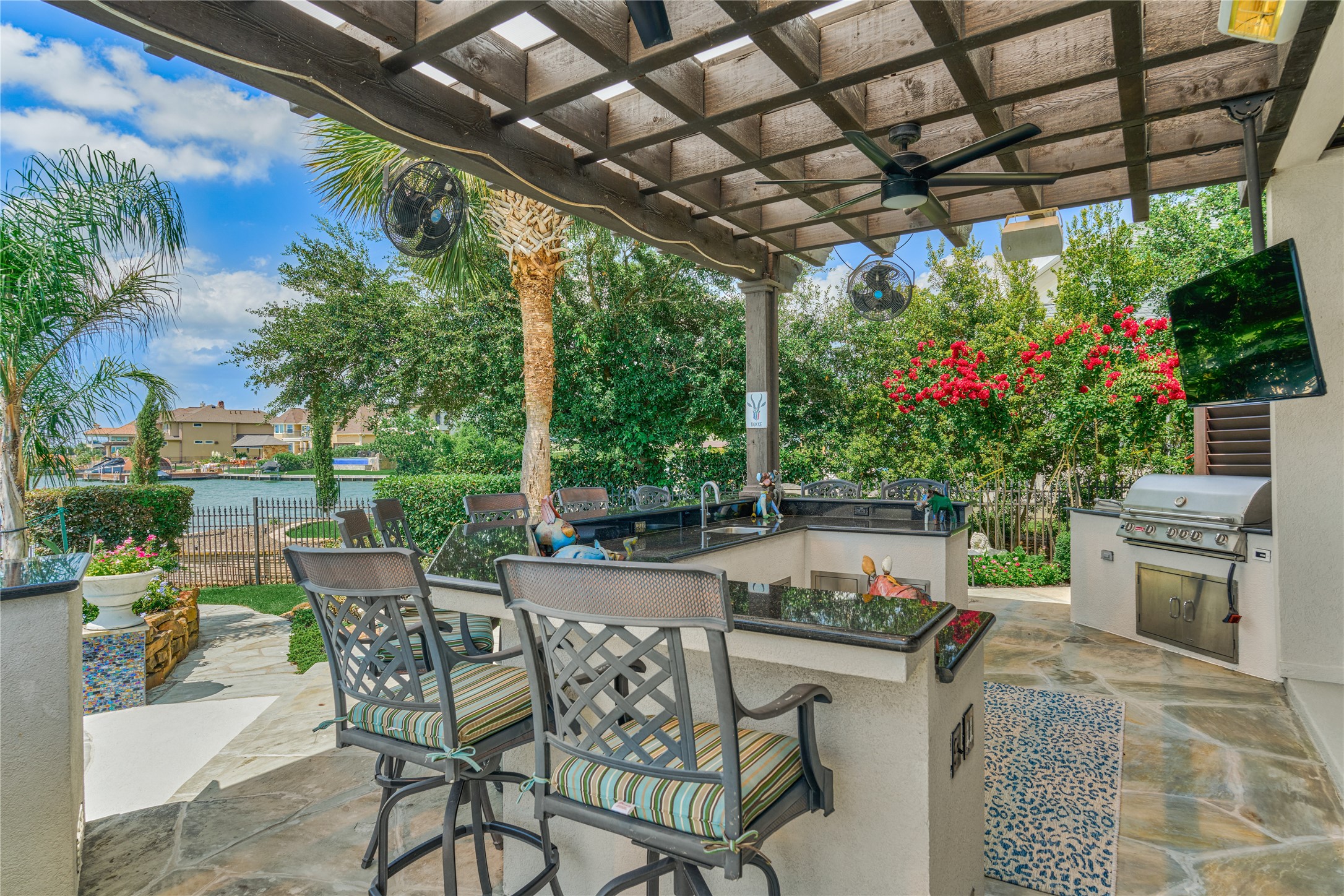 9943 Pebble View Court Property Photo 36