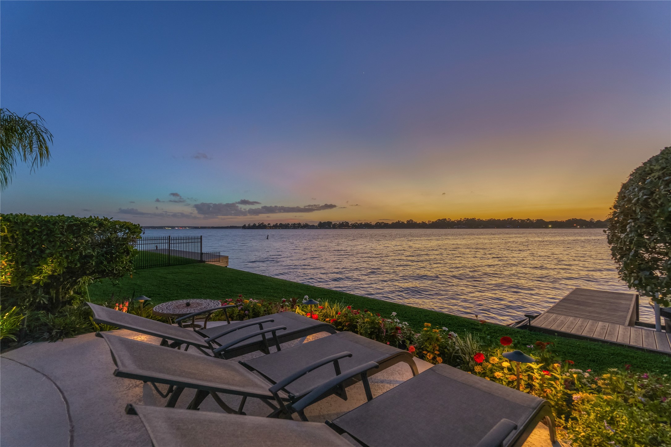 9943 Pebble View Court Property Photo 47