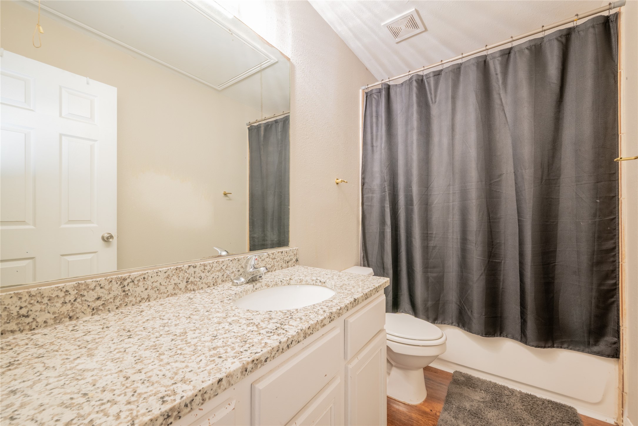 14503 Little Street Property Photo 8