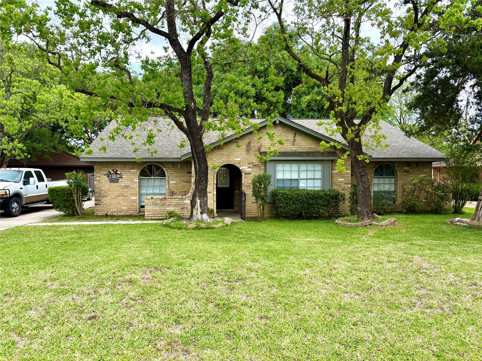 21802 Rotherham Drive Property Photo 1