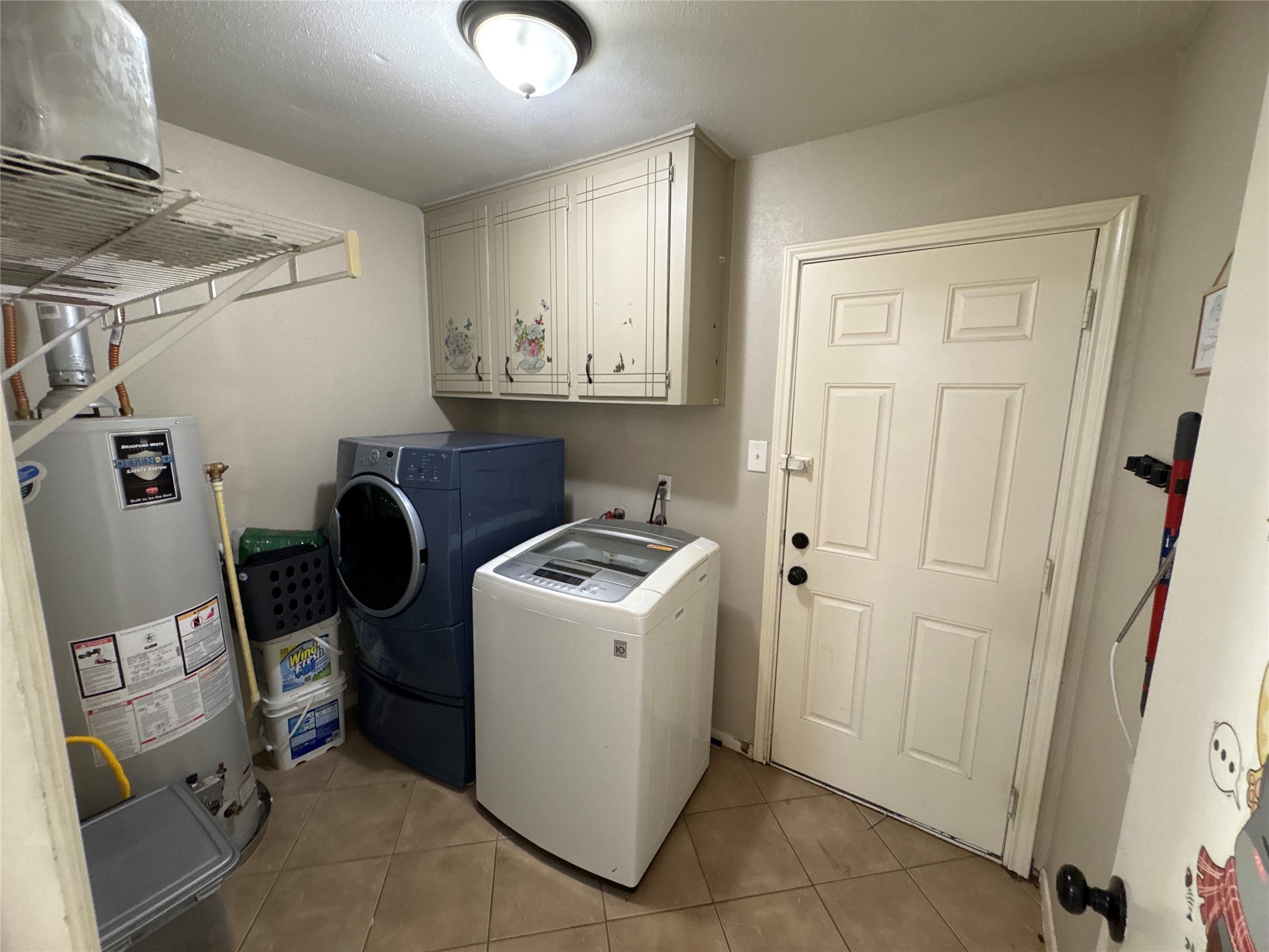 21802 Rotherham Drive Property Photo 9