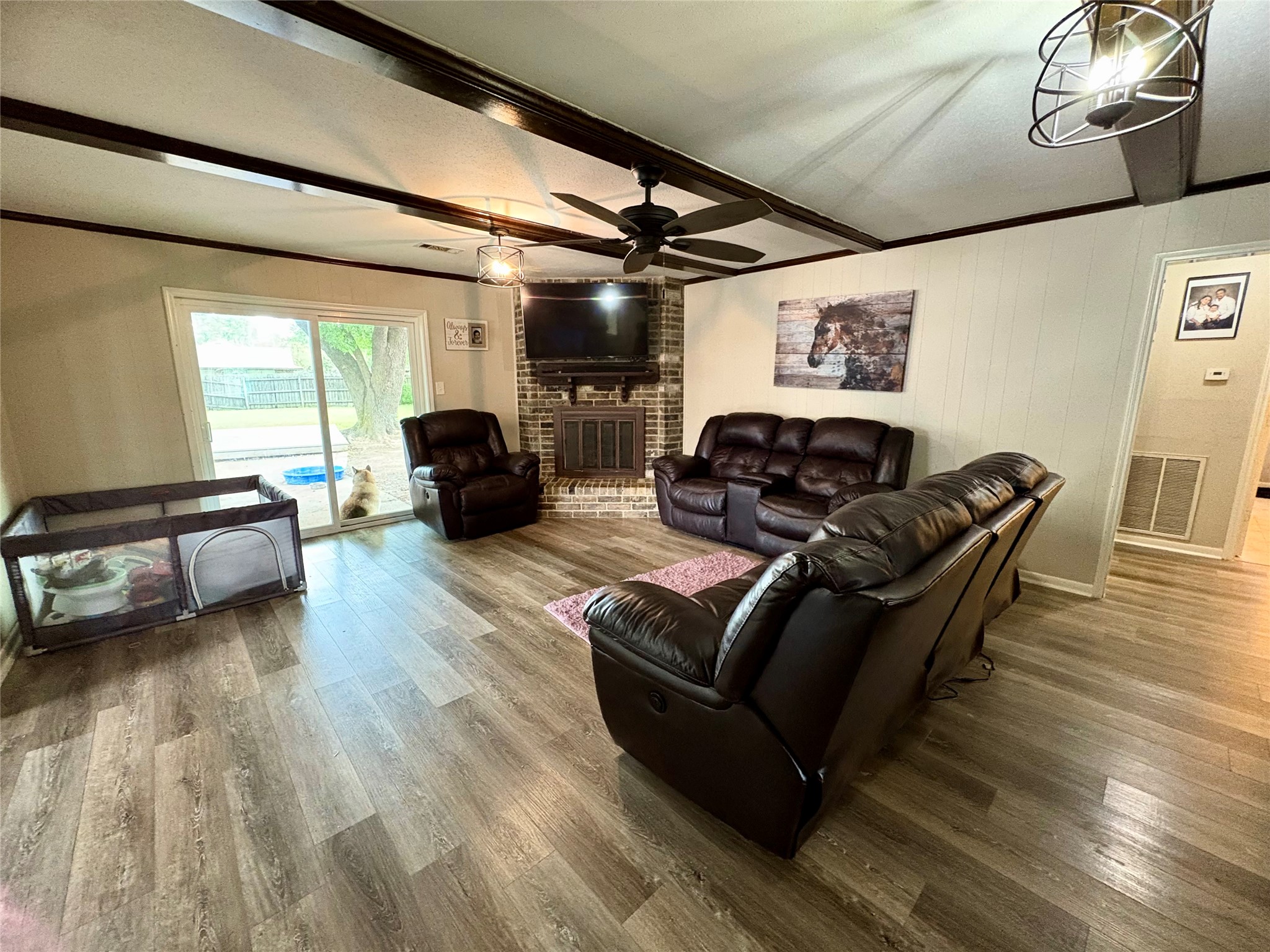 21802 Rotherham Drive Property Photo 12