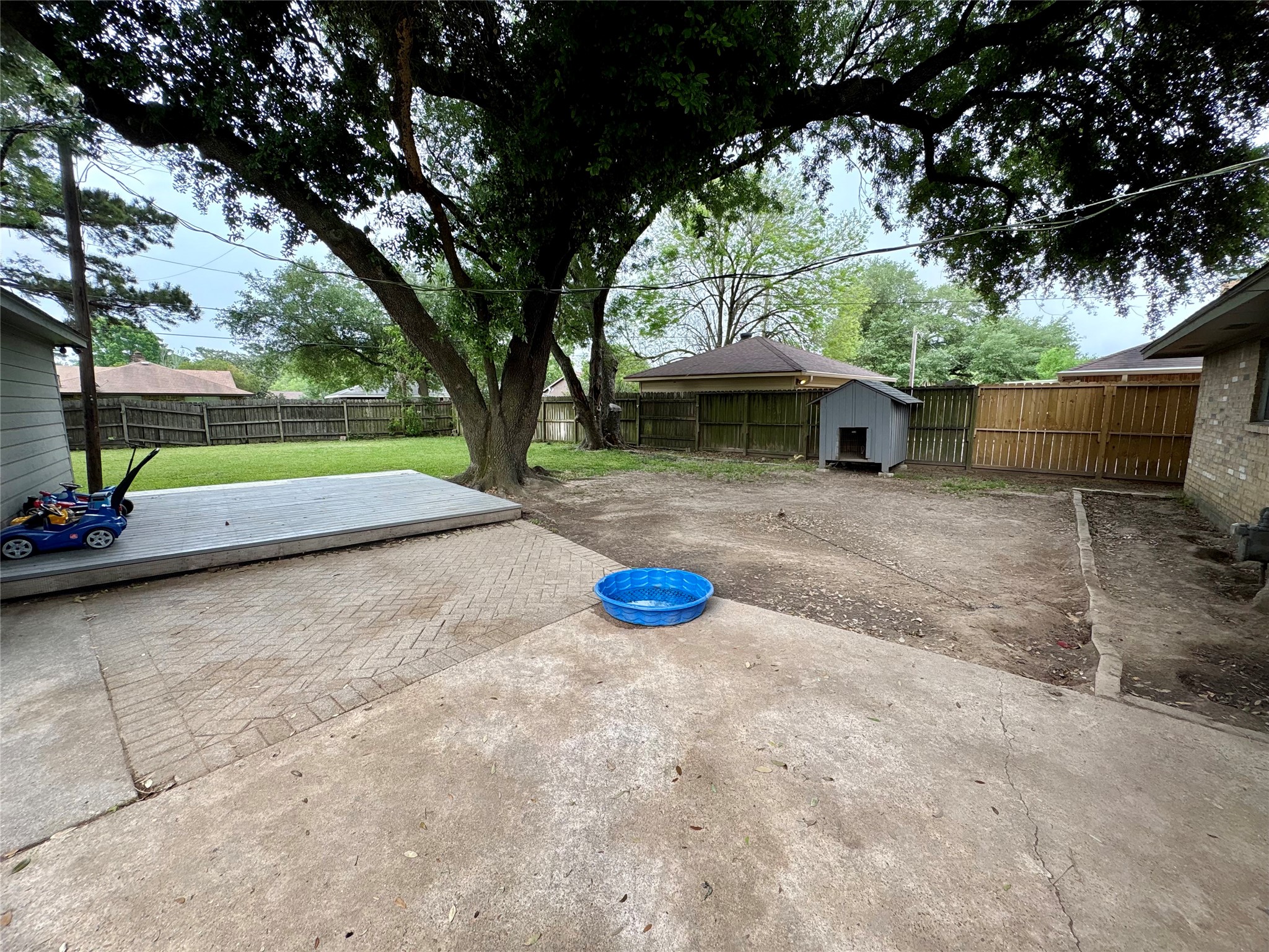 21802 Rotherham Drive Property Photo 23