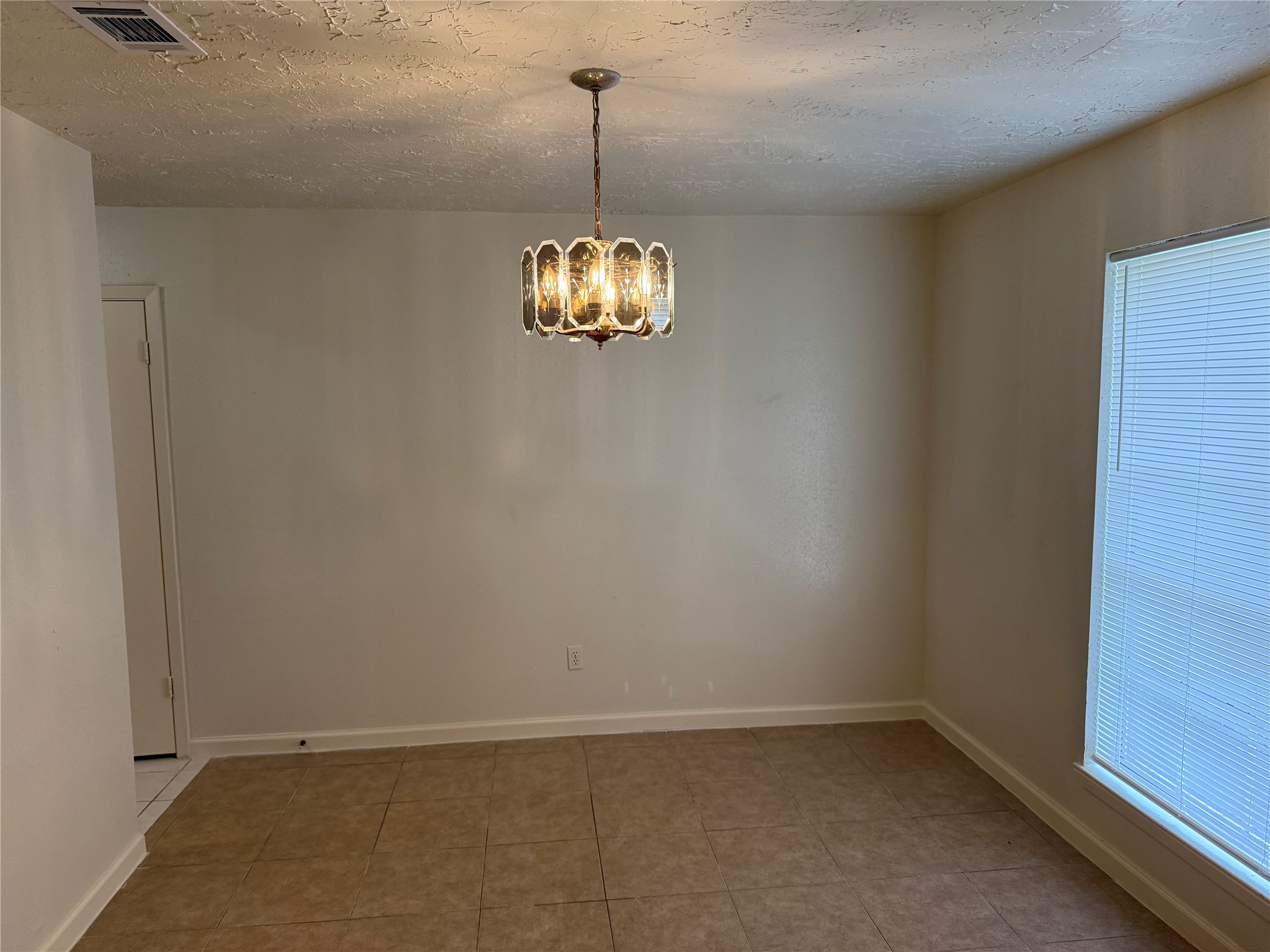 8307 Bird Meadow Lane Property Photo 2