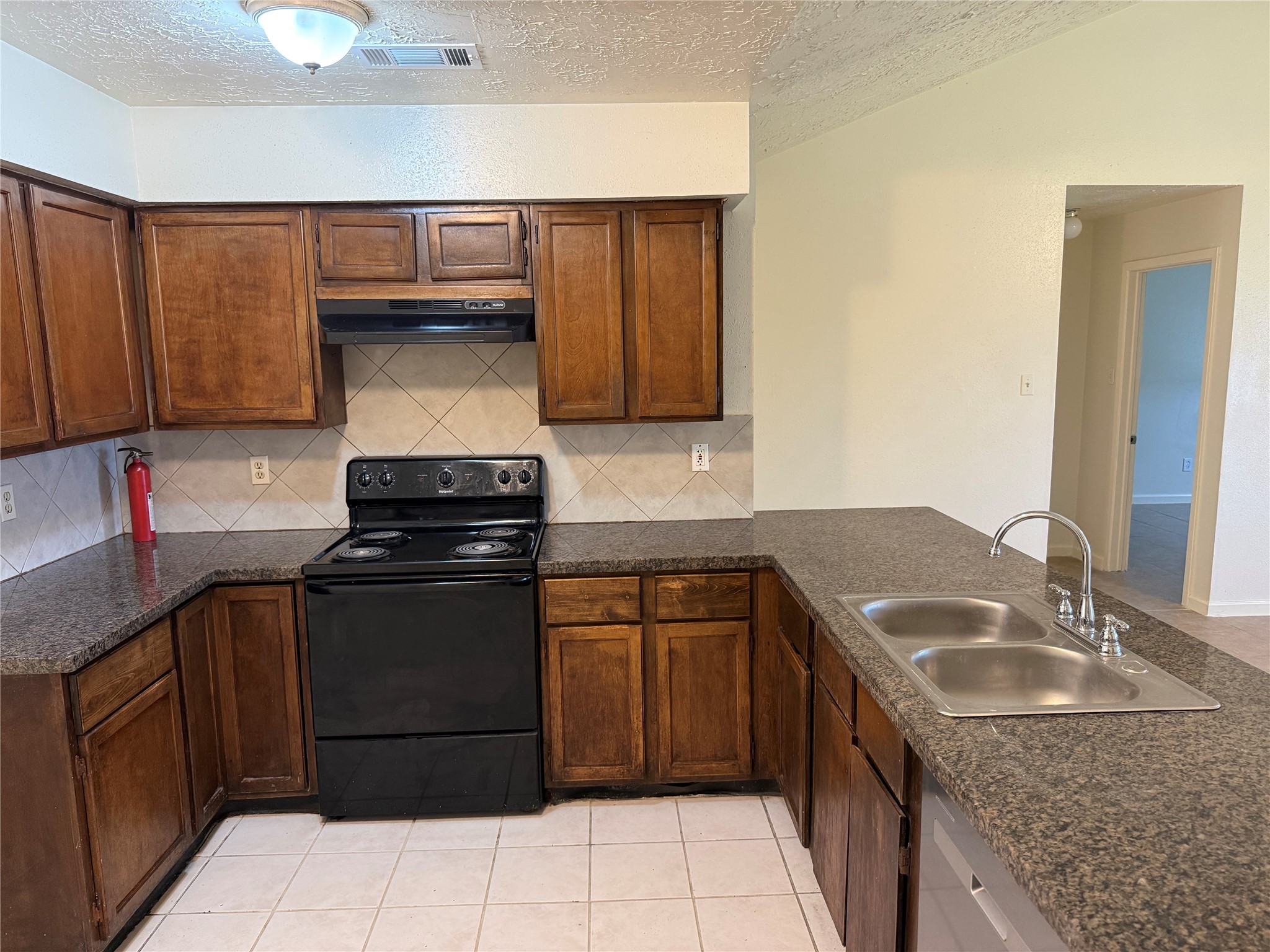 8307 Bird Meadow Lane Property Photo 5