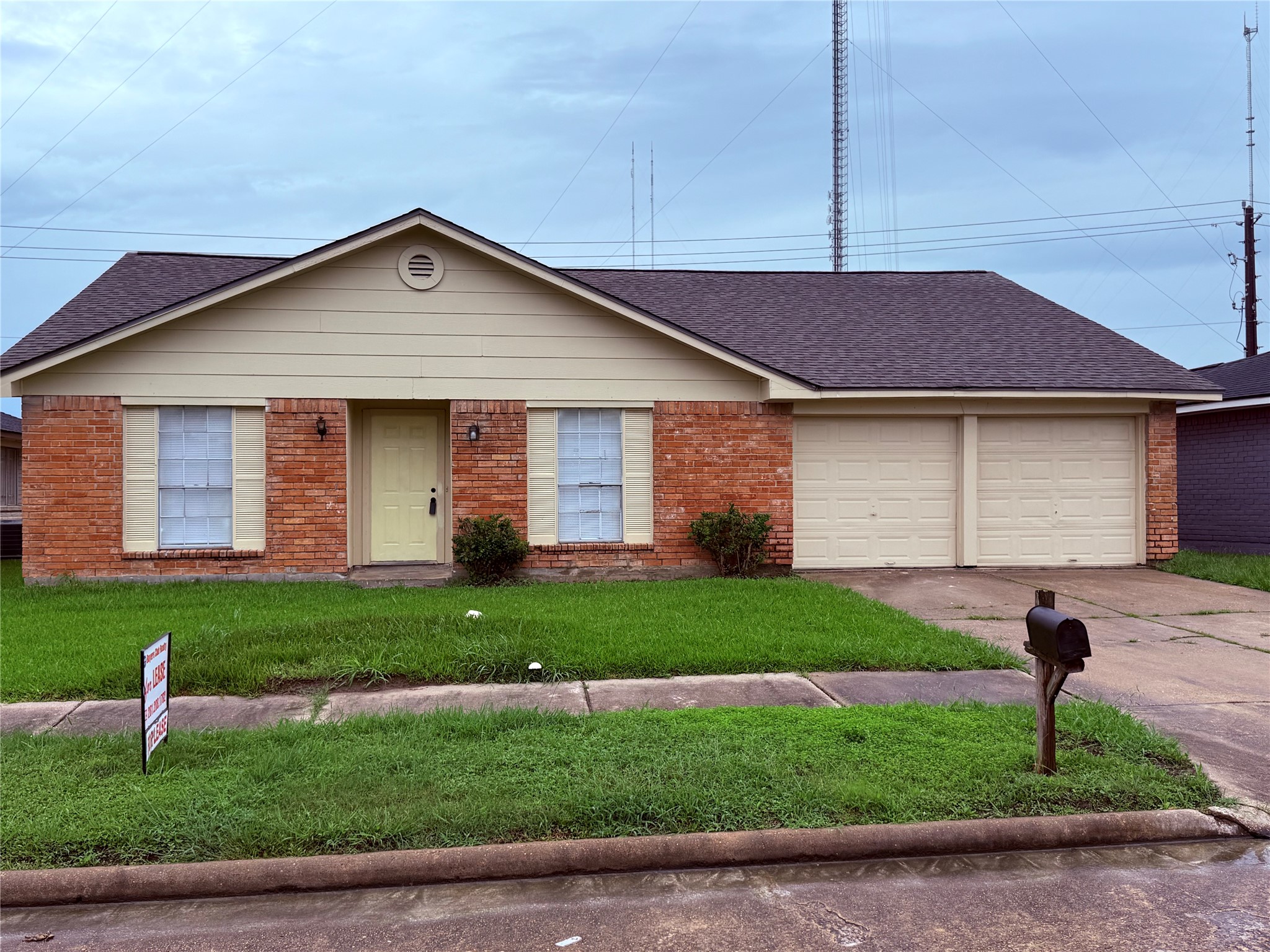 8307 Bird Meadow Lane Property Photo 9
