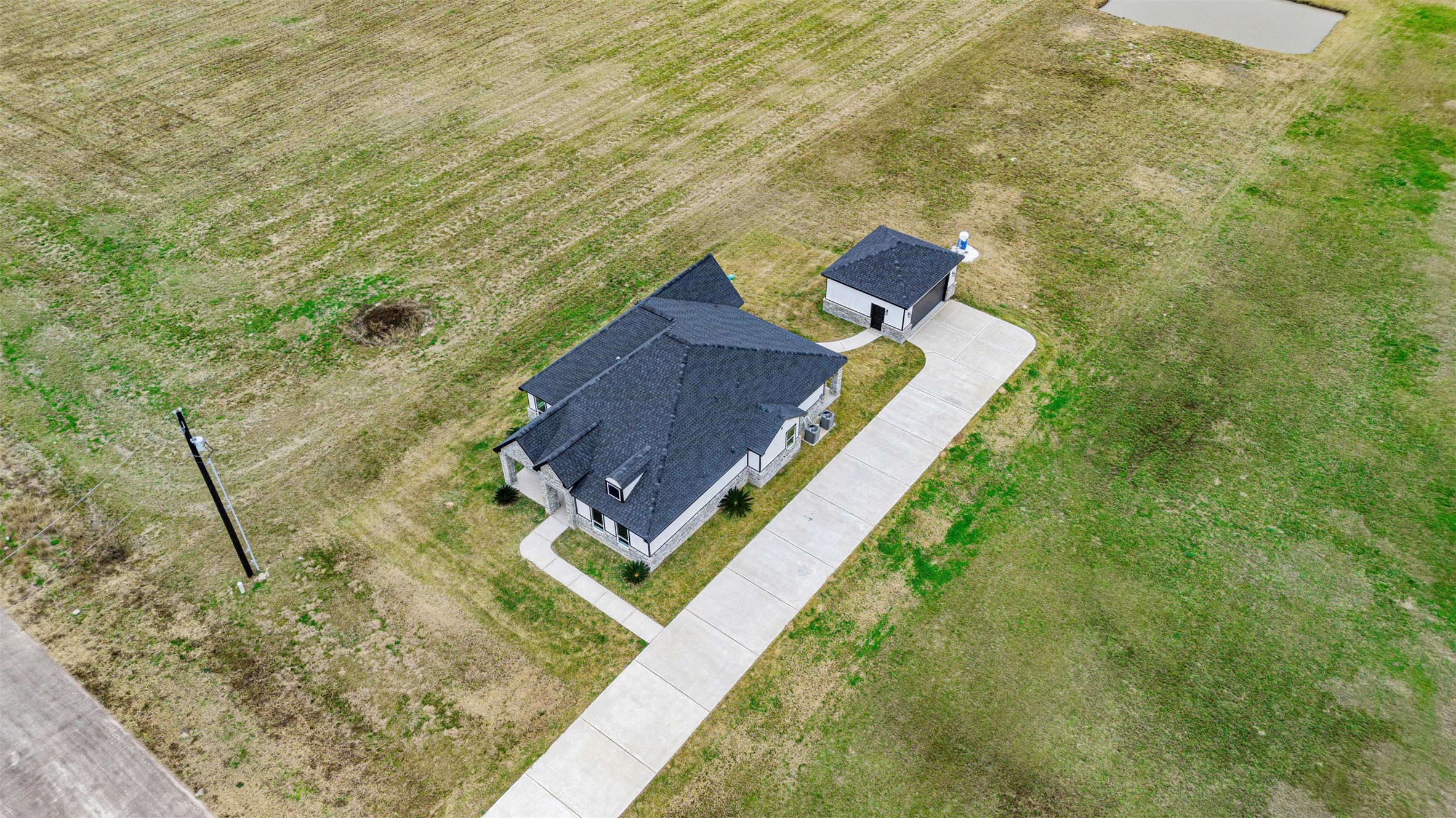 395 Brahman Trail Property Photo 35