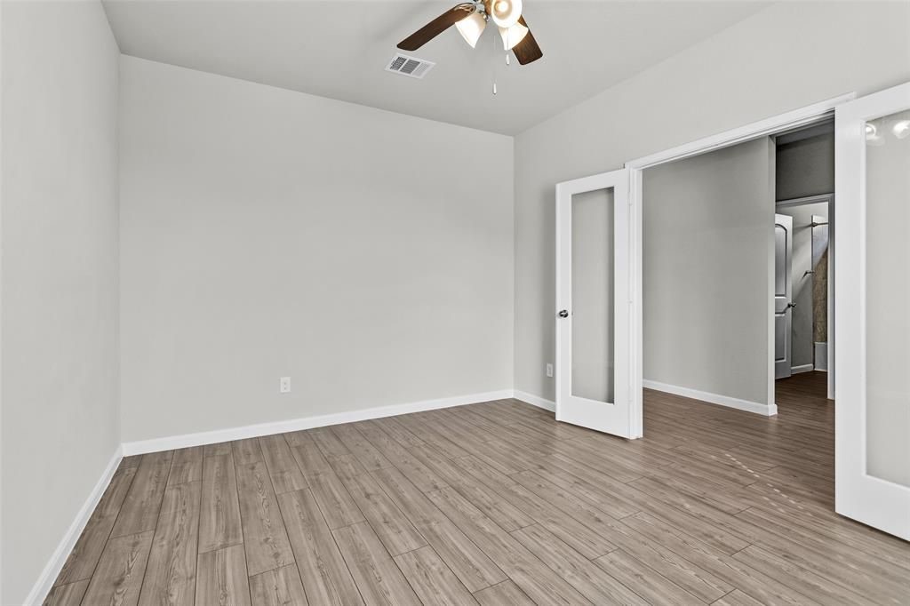 10220 Goose Creek Lane Property Photo 4