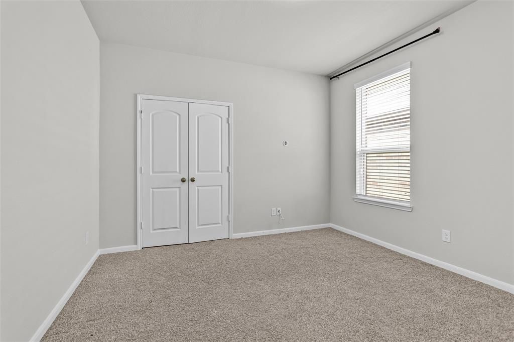 10220 Goose Creek Lane Property Photo 5