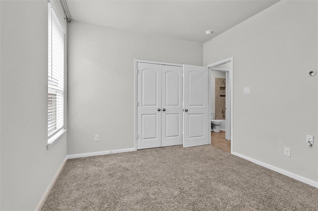 10220 Goose Creek Lane Property Photo 6