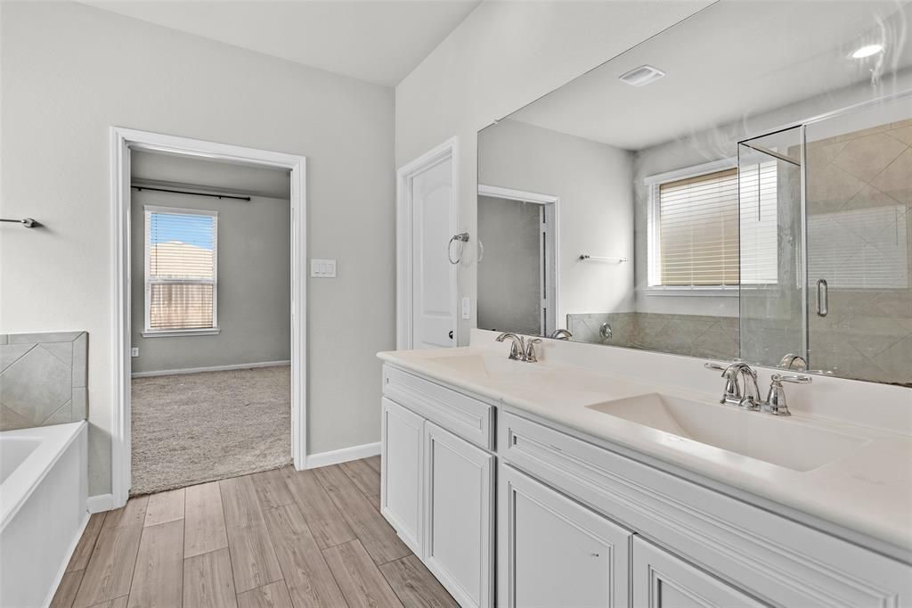 10220 Goose Creek Lane Property Photo 32