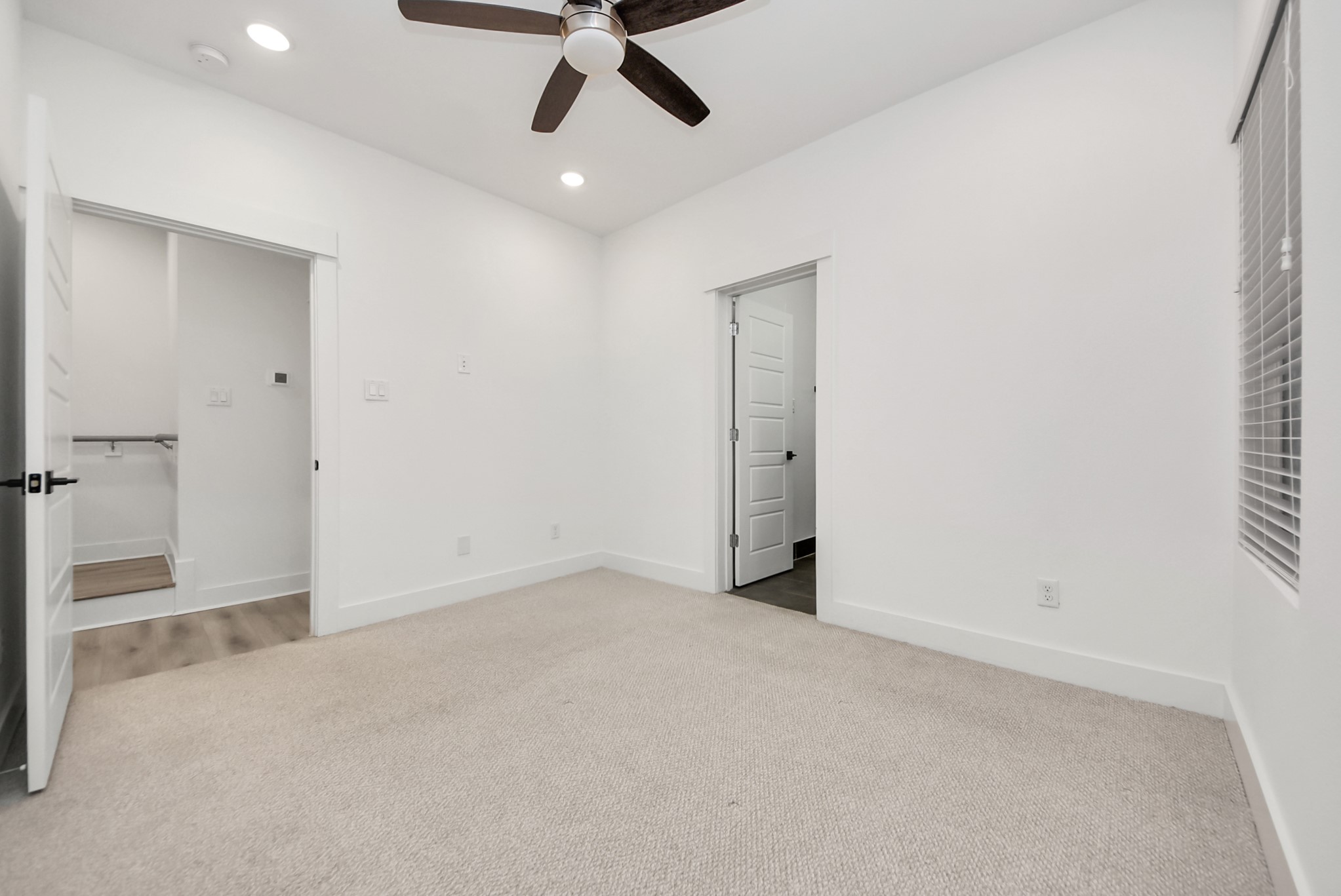 3010 Jensen Springs Lane Property Photo 35