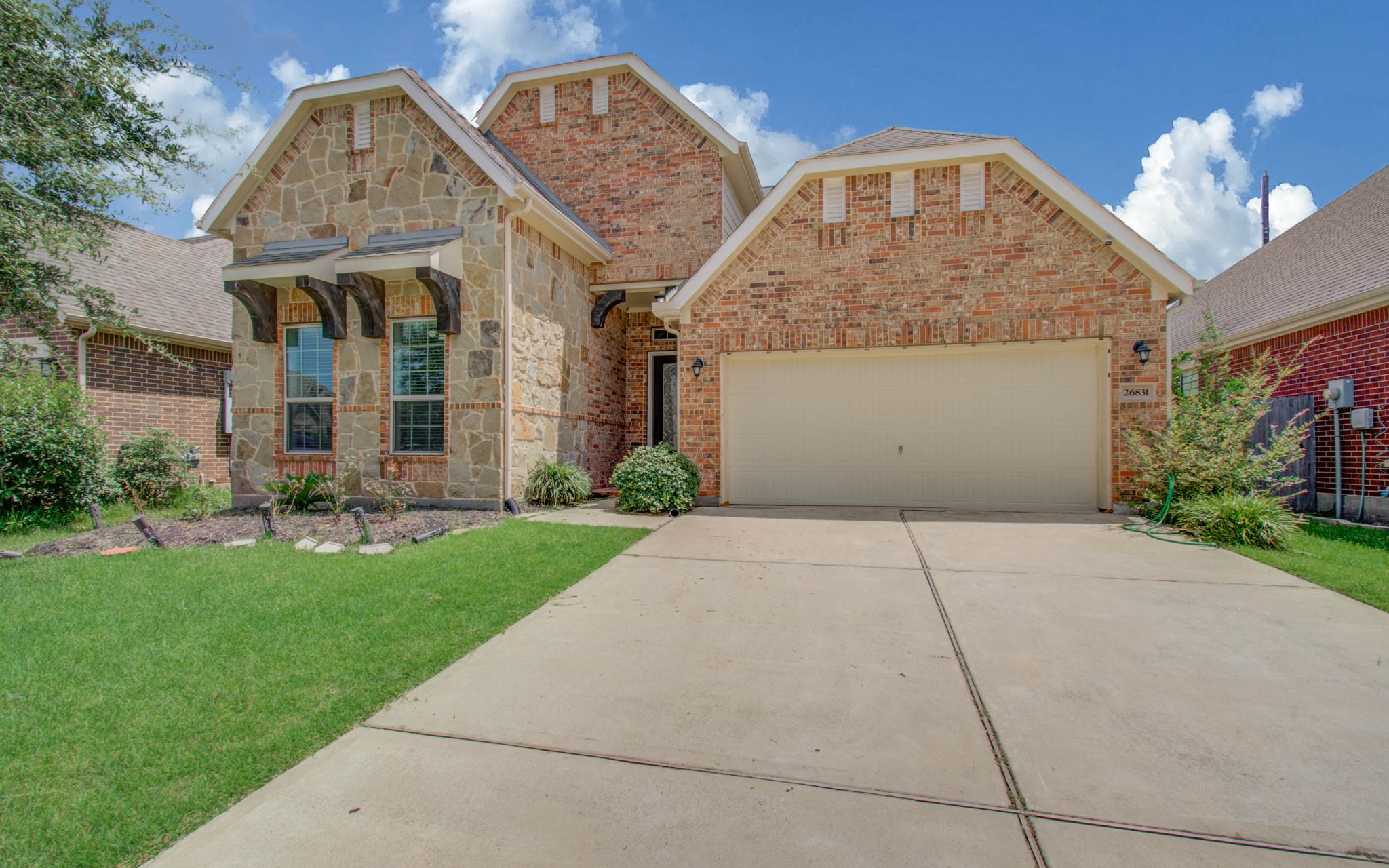 26831 Marble Lakes Drive Property Photo 8