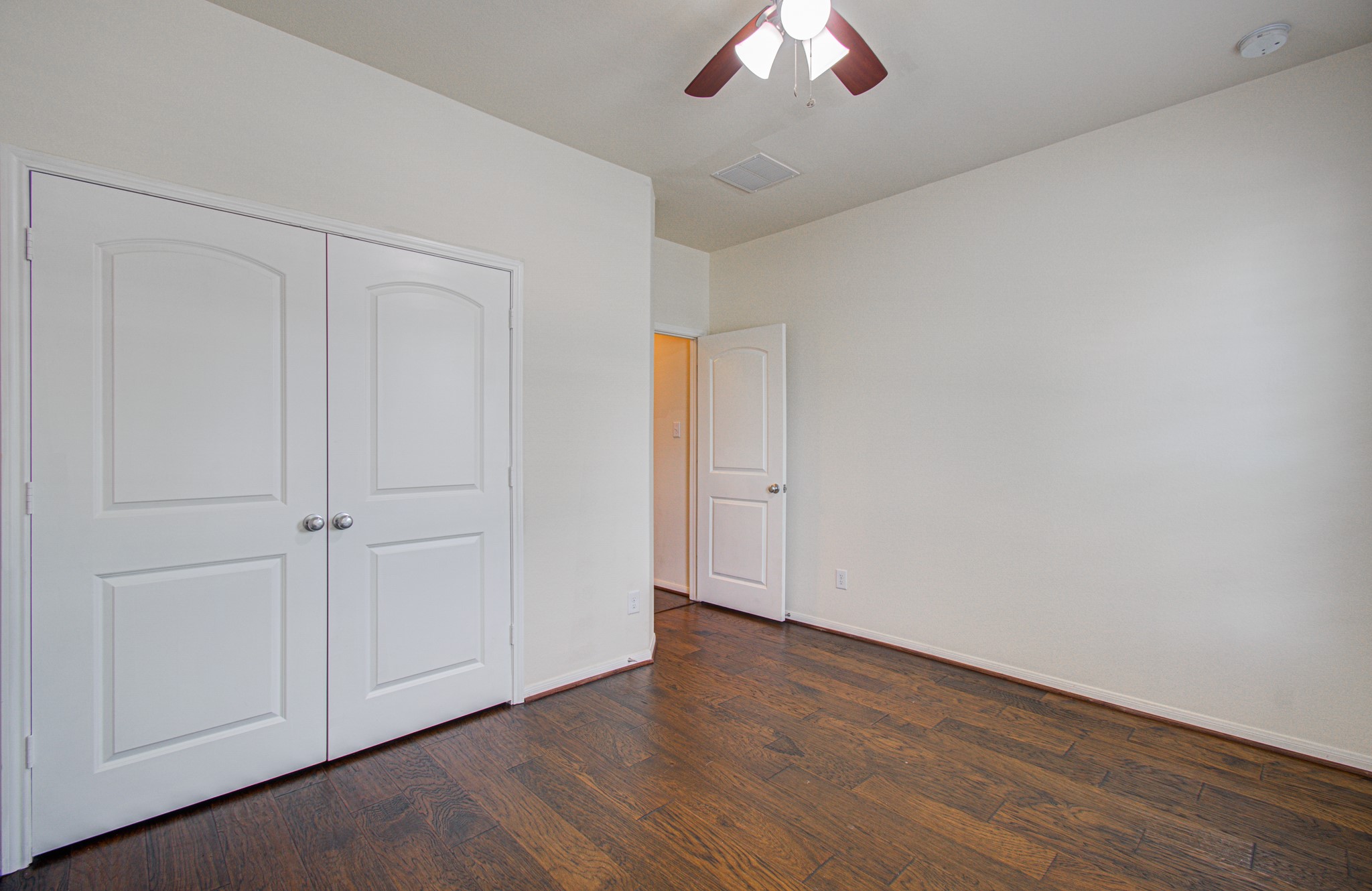 26831 Marble Lakes Drive Property Photo 11