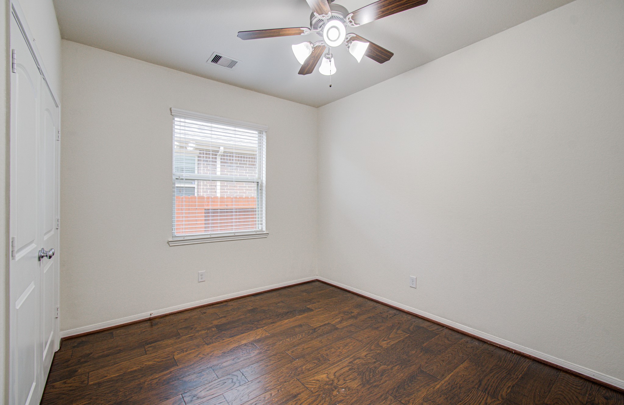 26831 Marble Lakes Drive Property Photo 13