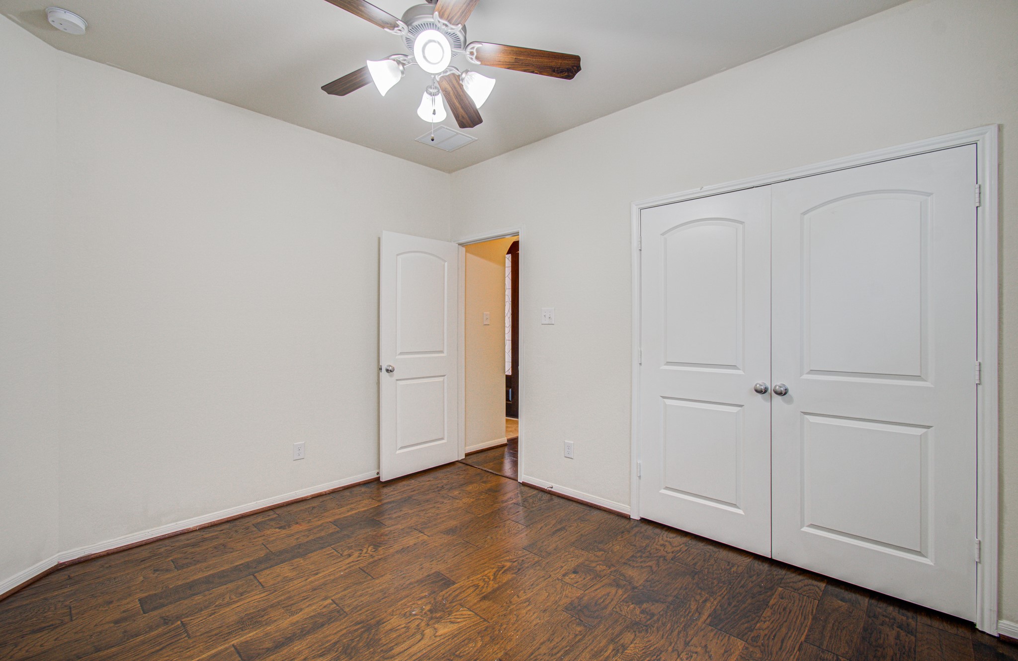26831 Marble Lakes Drive Property Photo 14