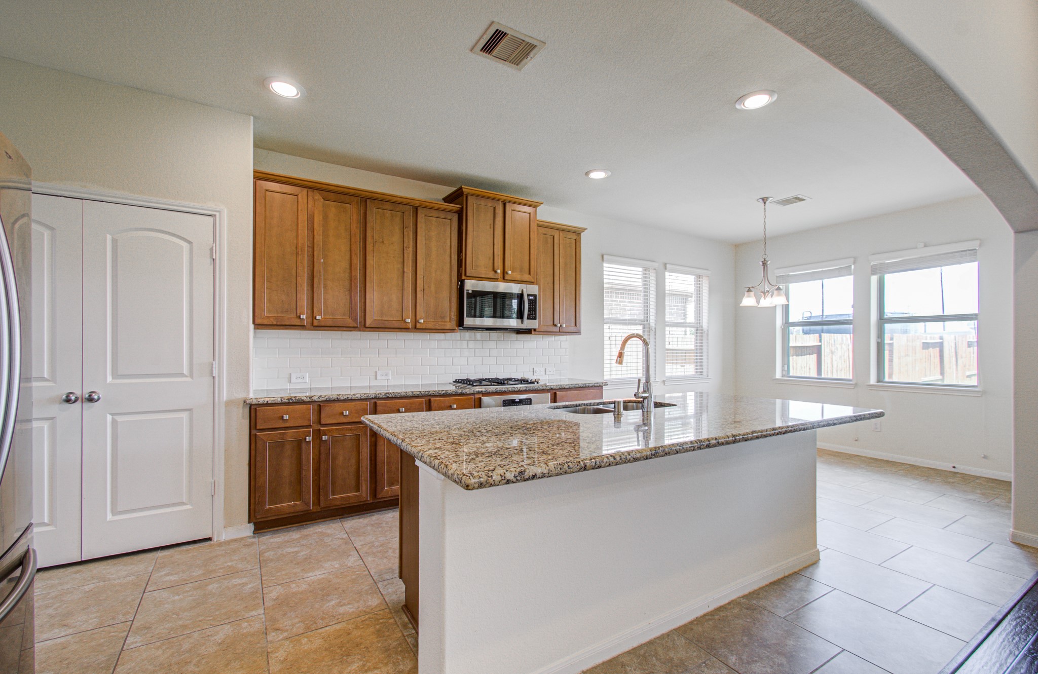 26831 Marble Lakes Drive Property Photo 20