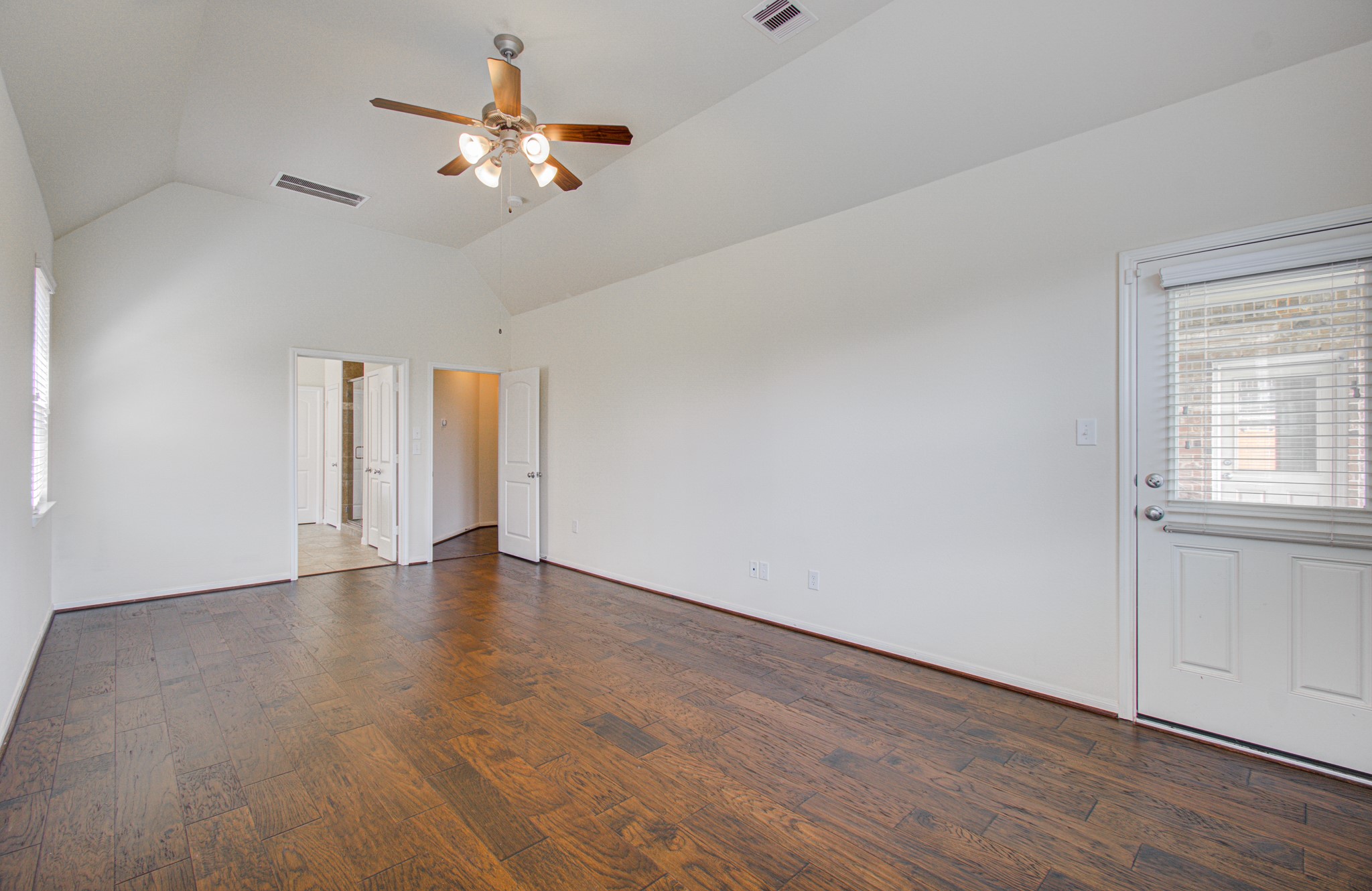 26831 Marble Lakes Drive Property Photo 32
